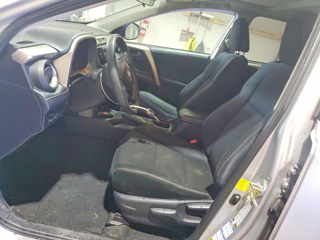 2013 Toyota Rav4 Xle White vin: 2T3RFREV0DW105735