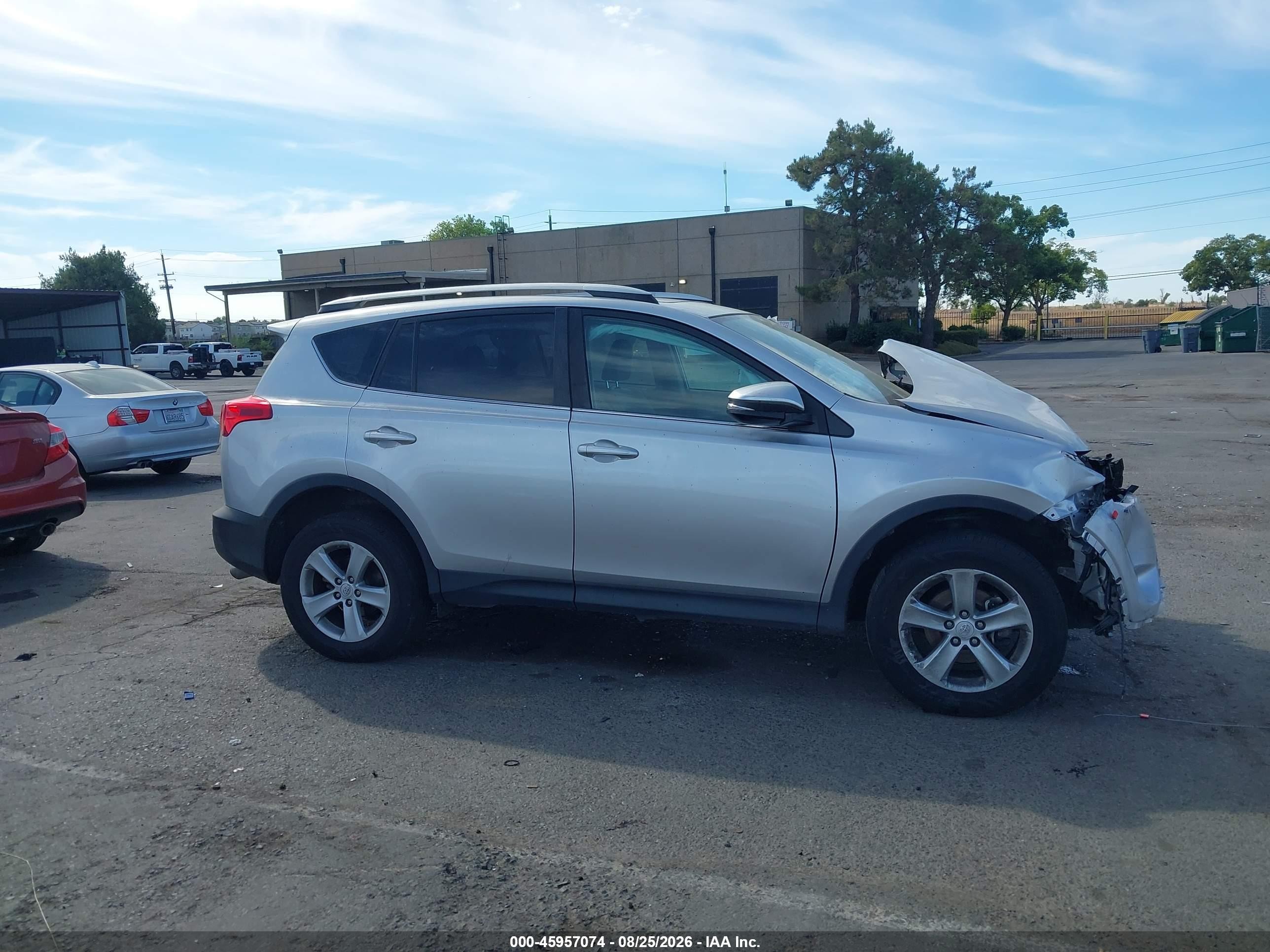 2014 Toyota Rav4 Xle Серый vin: 2T3RFREV0EW137179