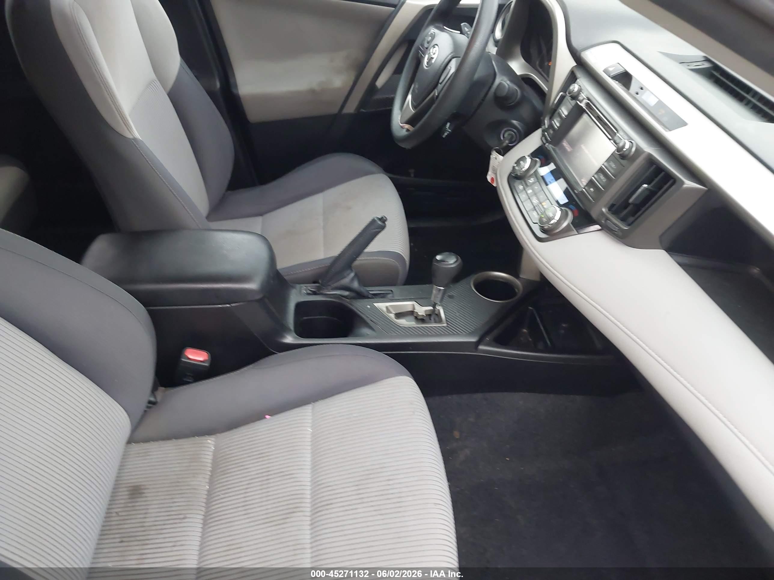 2014 Toyota Rav4 Xle Silver vin: 2T3RFREV0EW168349