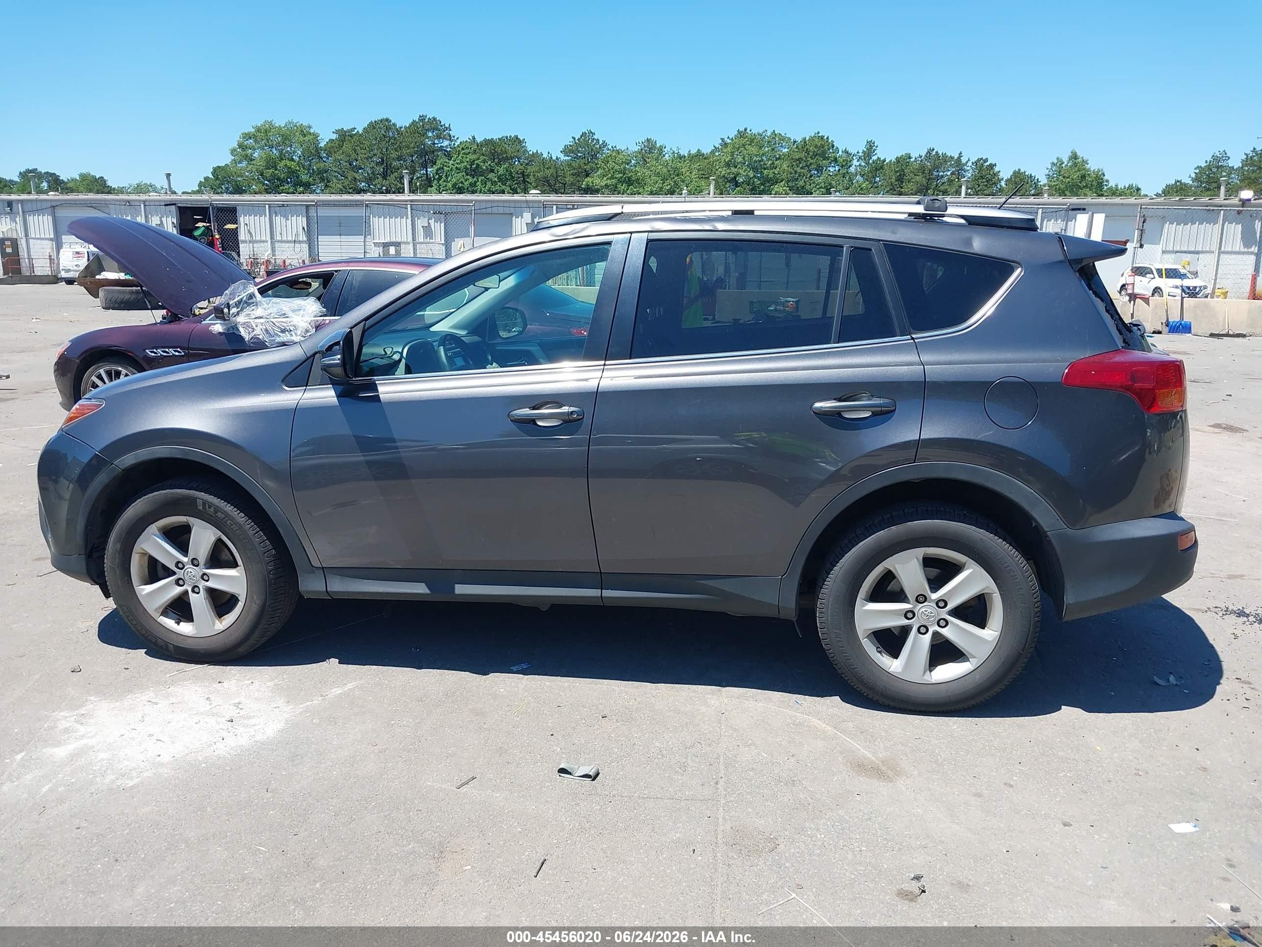 2014 Toyota Rav4 Xle Gray vin: 2T3RFREV0EW173146