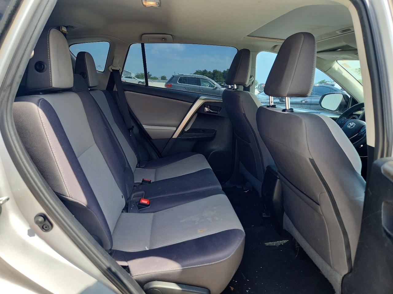 2014 Toyota Rav4 Xle Серебряный vin: 2T3RFREV0EW196975