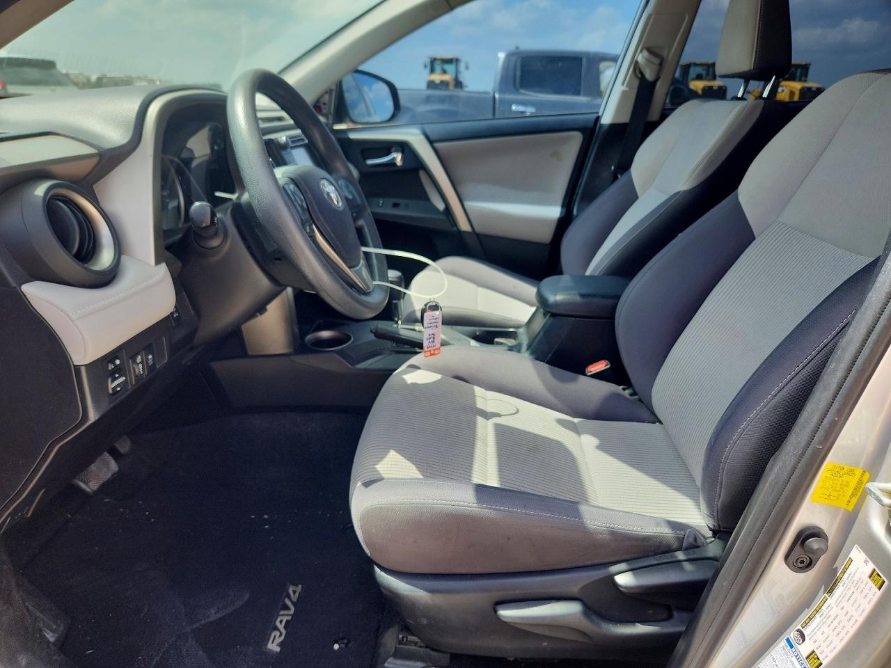 2014 Toyota Rav4 Xle Серебряный vin: 2T3RFREV0EW196975