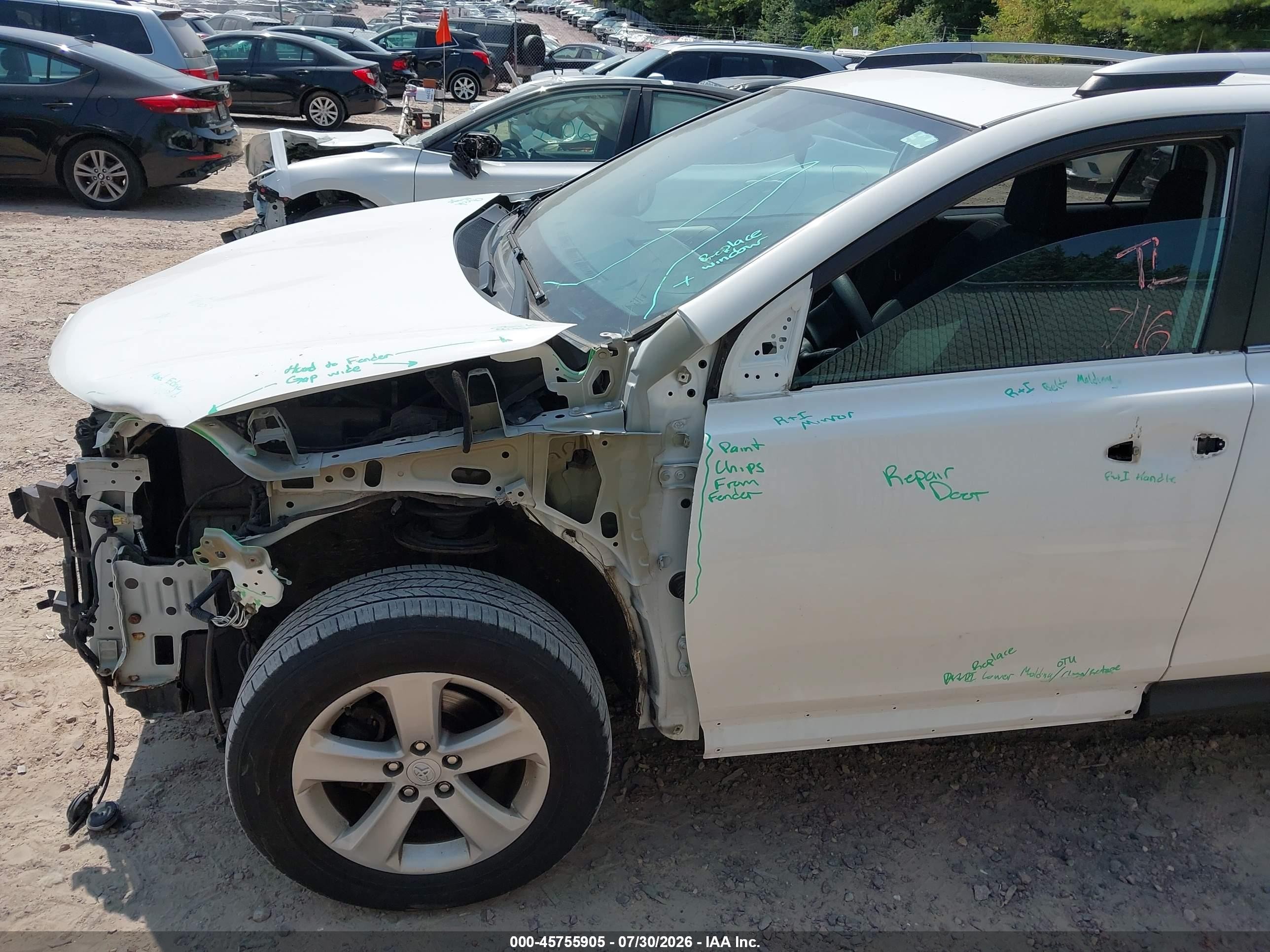 2014 Toyota Rav4 Xle White vin: 2T3RFREV0EW203665