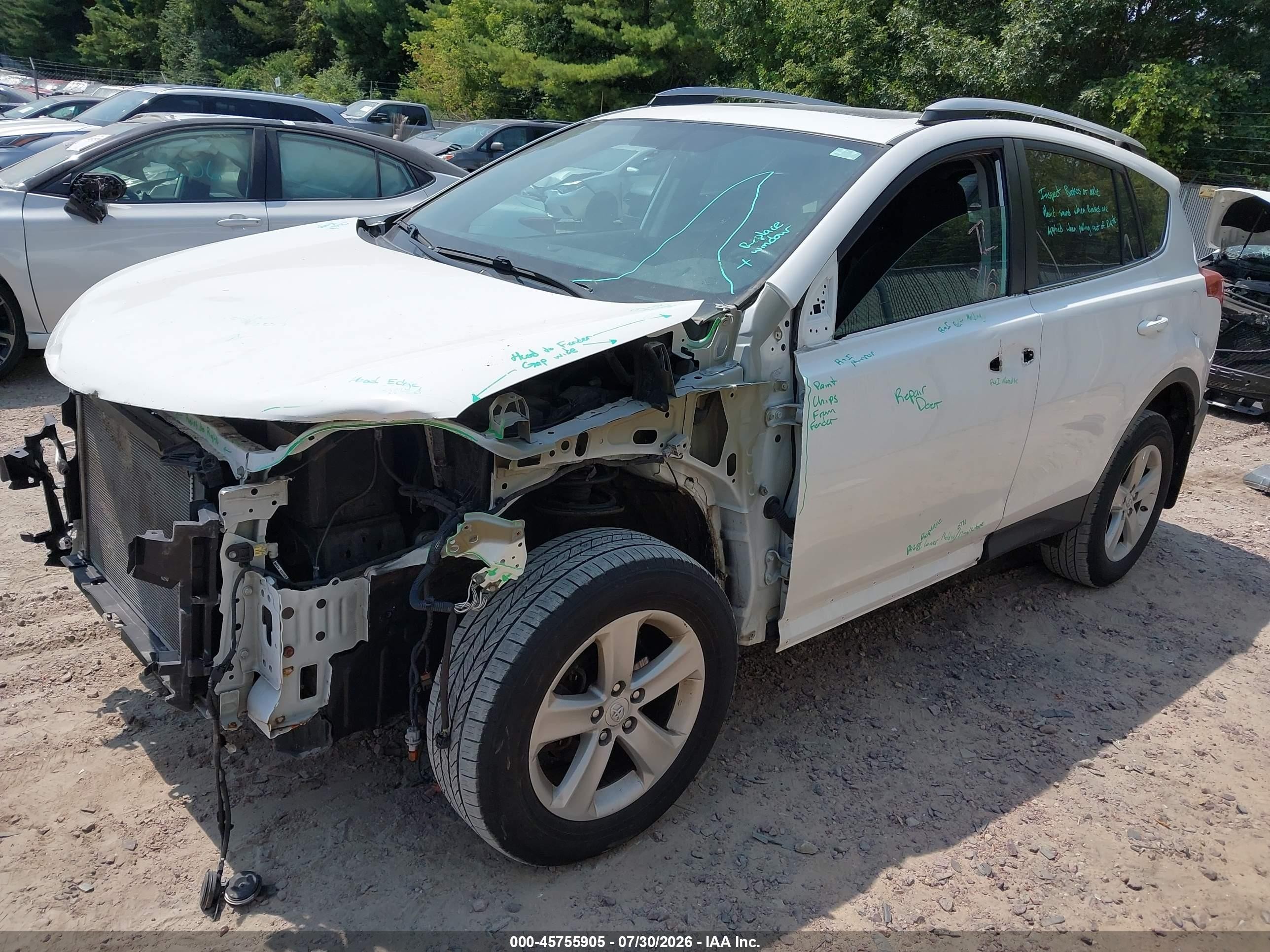 2014 Toyota Rav4 Xle White vin: 2T3RFREV0EW203665