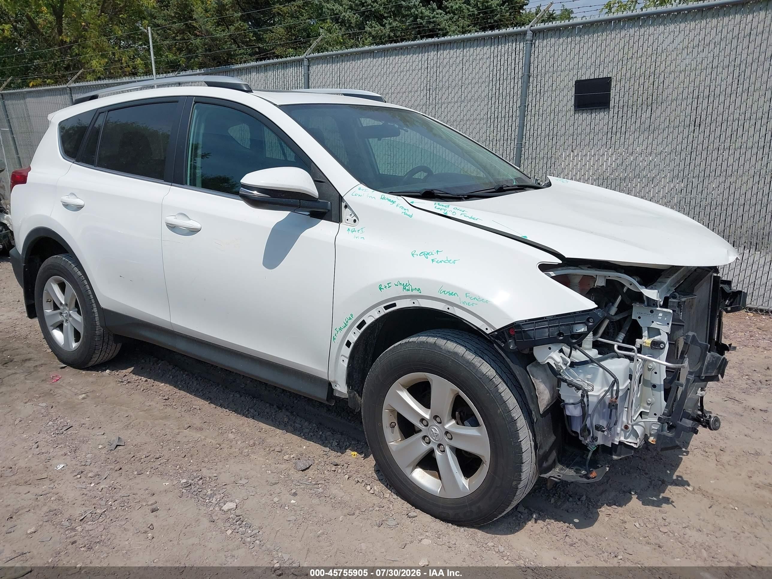 2014 Toyota Rav4 Xle White vin: 2T3RFREV0EW203665