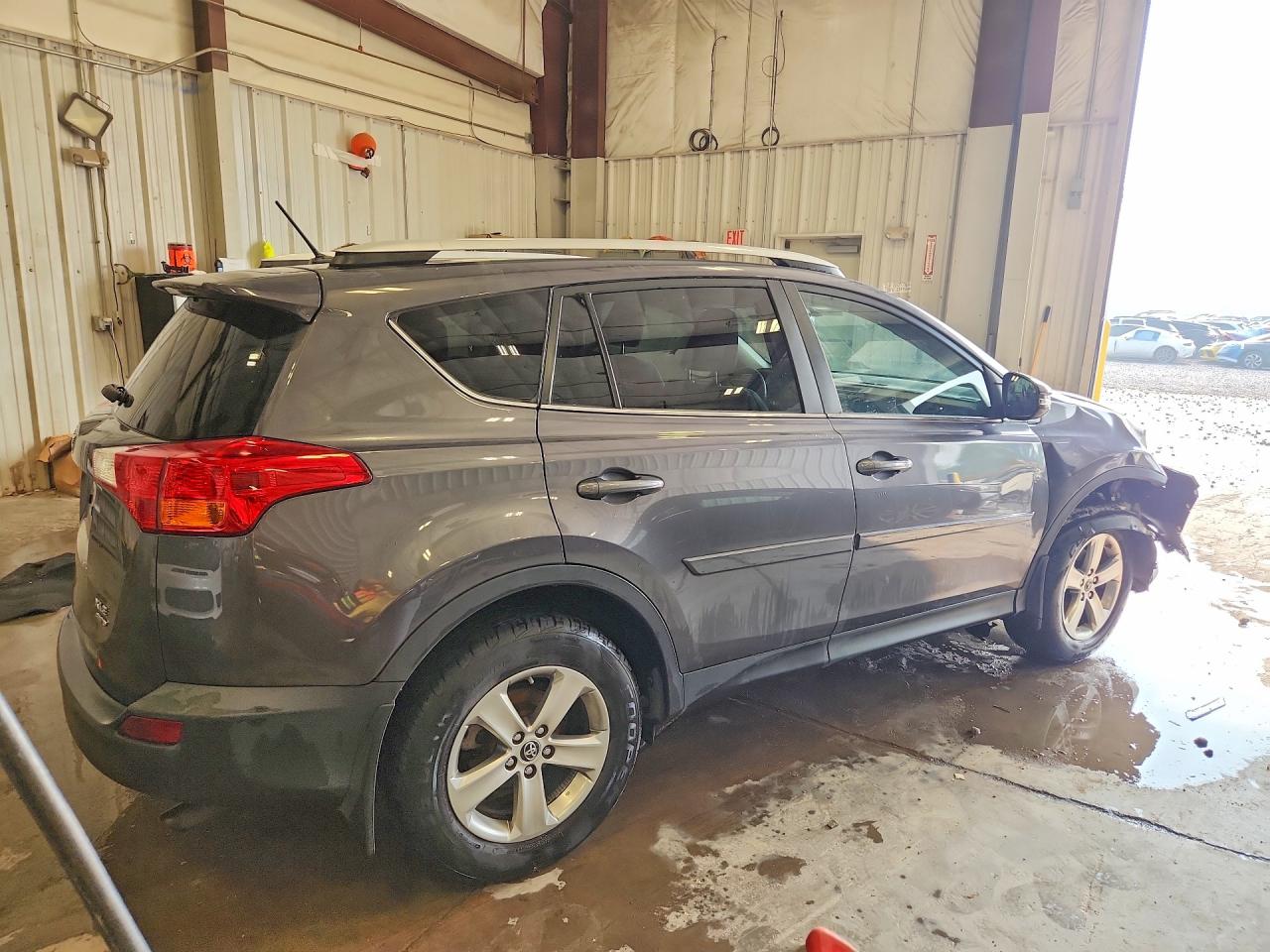 2015 Toyota Rav4 Xle Gray vin: 2T3RFREV0FW236246