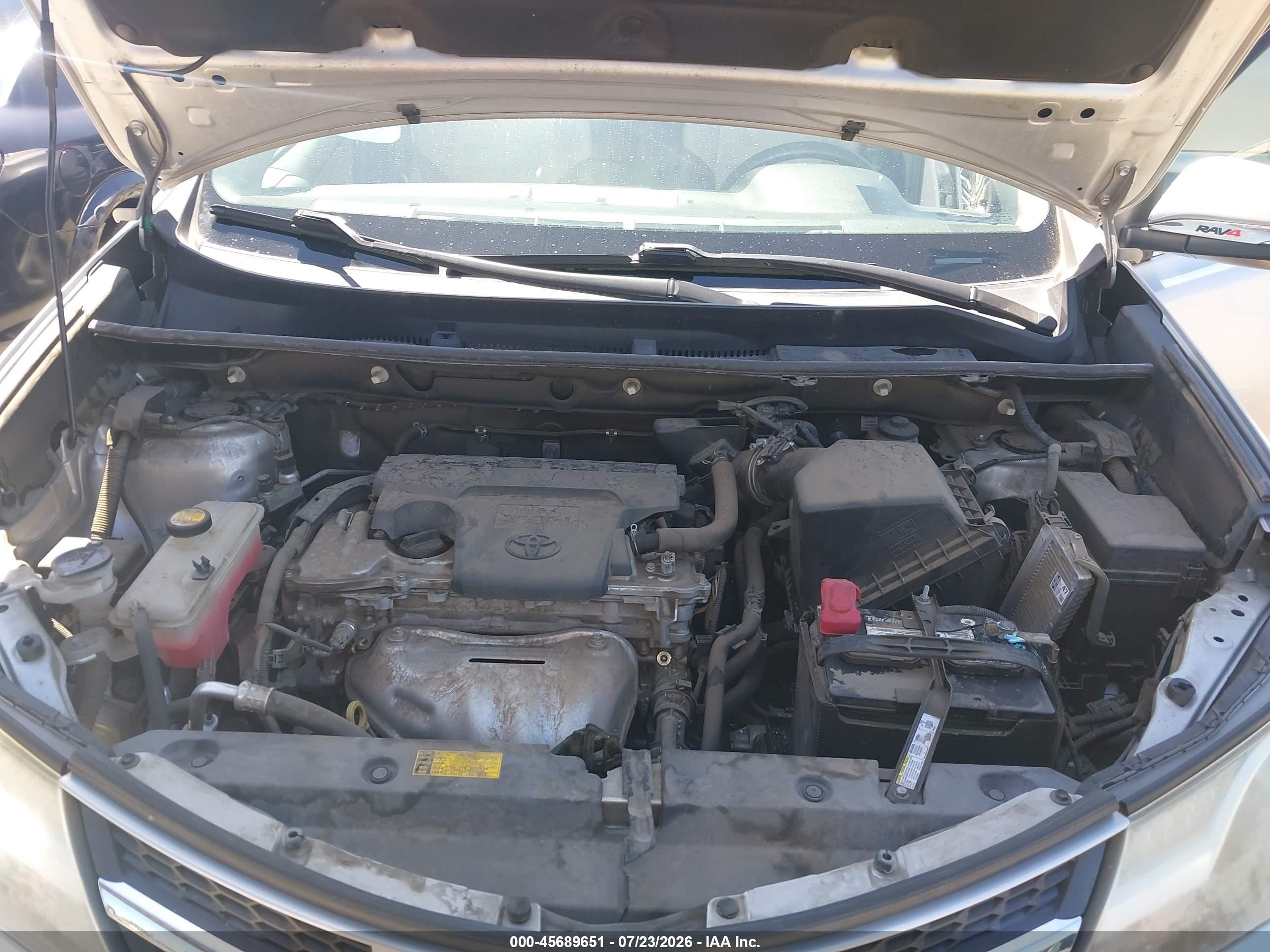 2015 Toyota Rav4 Xle Серебряный vin: 2T3RFREV0FW284572