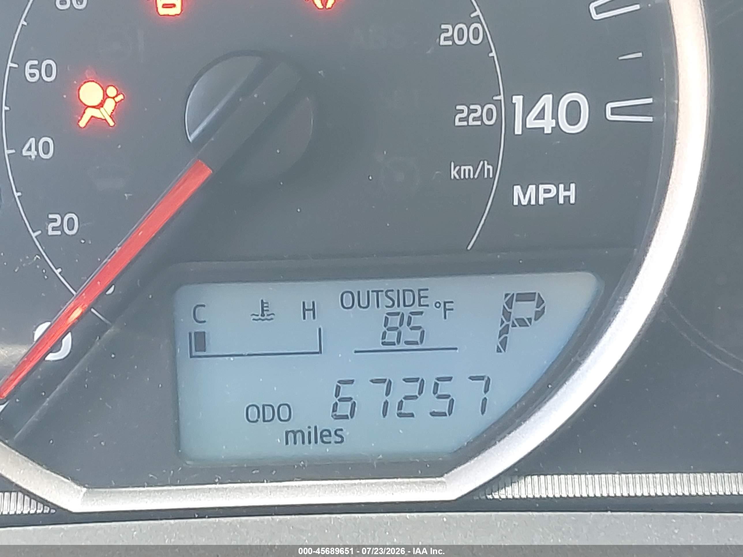2015 Toyota Rav4 Xle Серебряный vin: 2T3RFREV0FW284572