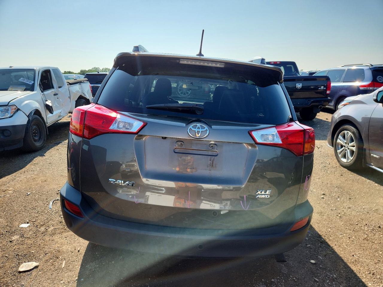 2015 Toyota Rav4 Xle Brown vin: 2T3RFREV0FW300236