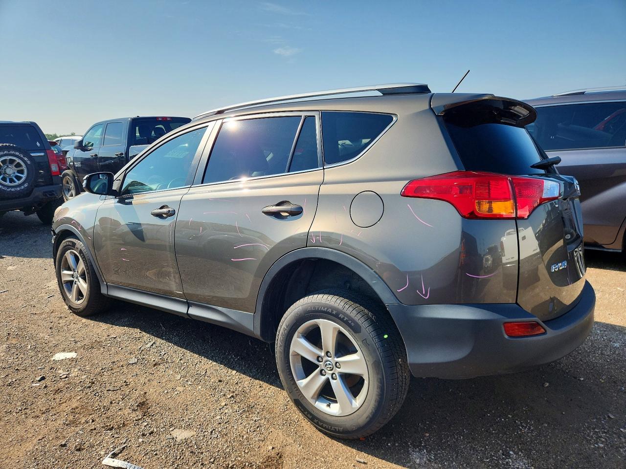 2015 Toyota Rav4 Xle Brown vin: 2T3RFREV0FW300236