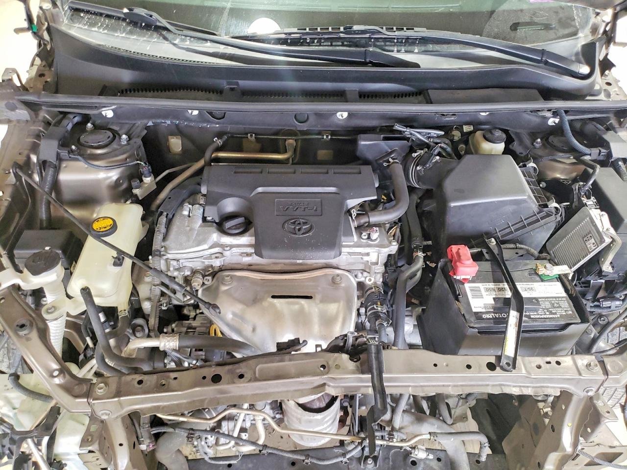 2015 Toyota Rav4 Xle Серебряный vin: 2T3RFREV0FW372490