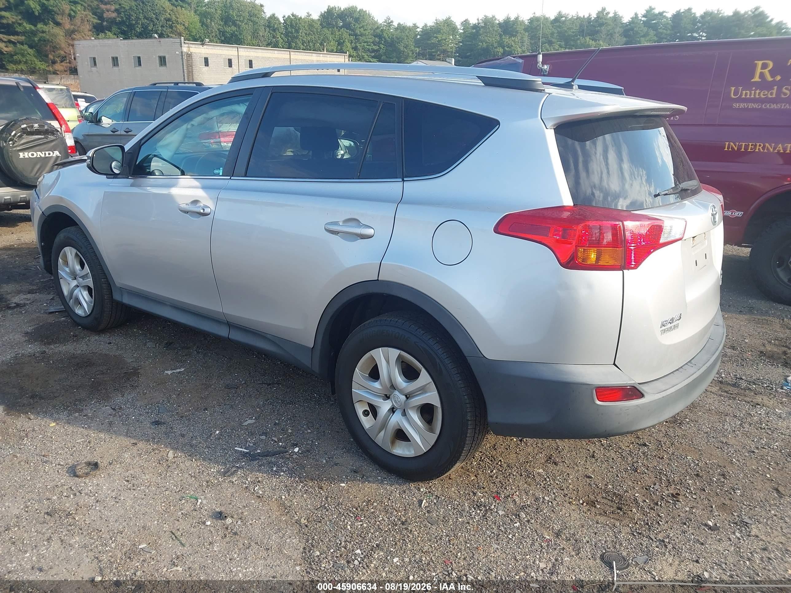 2015 Toyota Rav4 Xle Silver vin: 2T3RFREV0FW375728