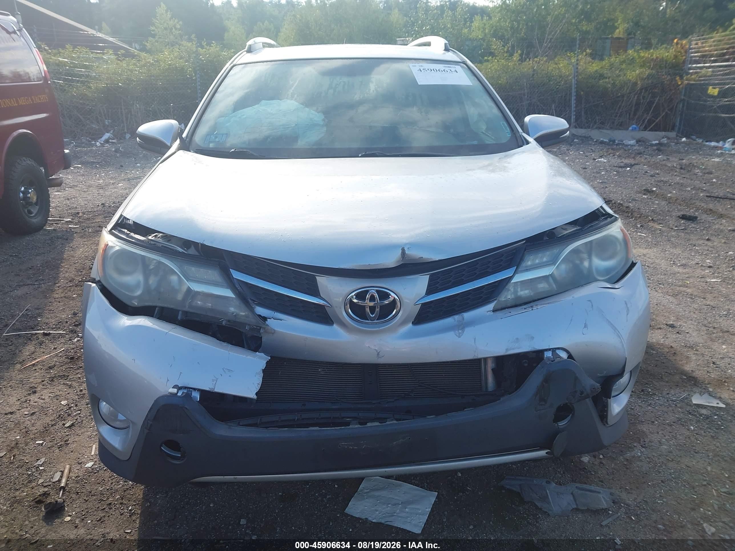 2015 Toyota Rav4 Xle Silver vin: 2T3RFREV0FW375728