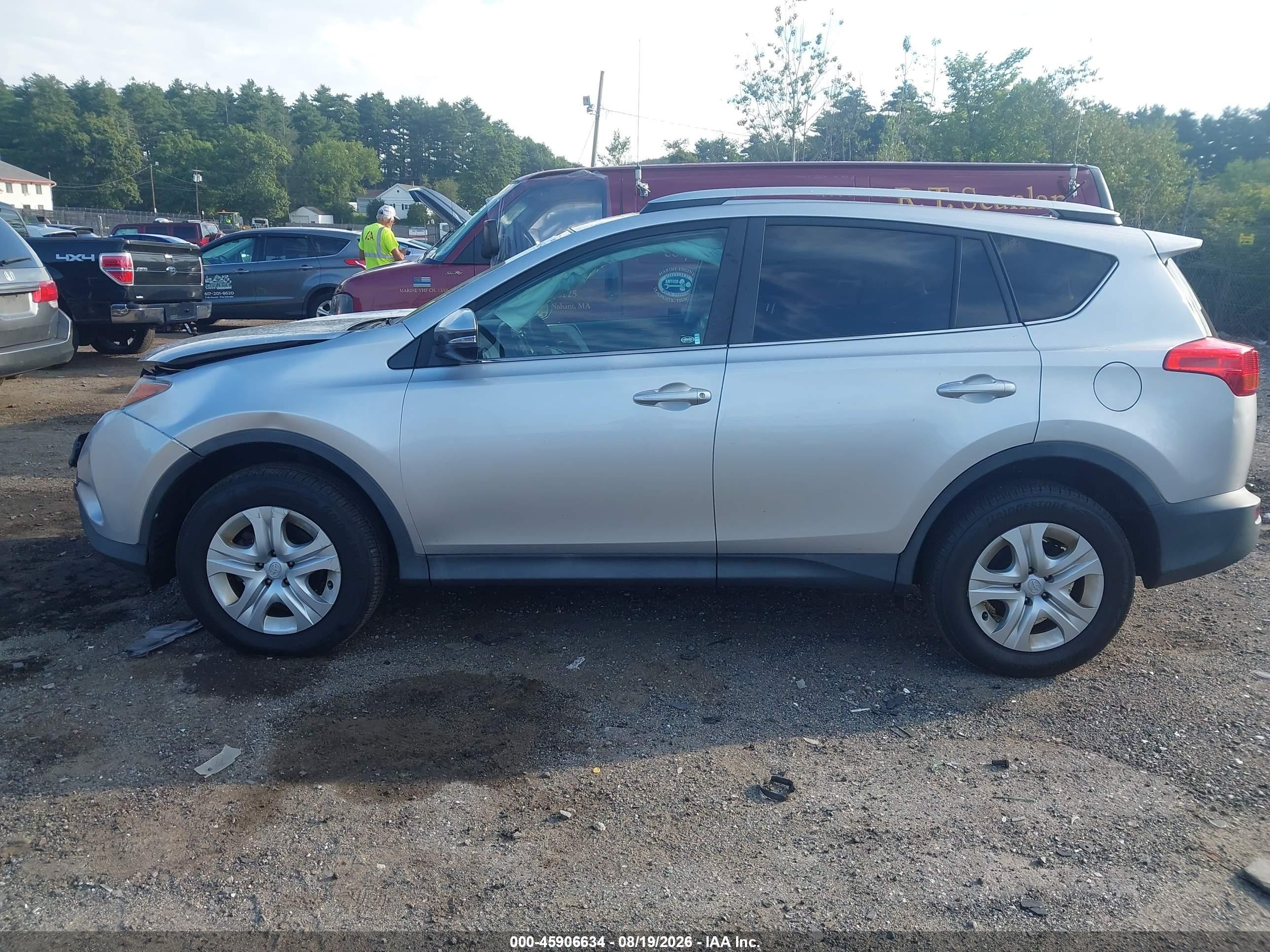 2015 Toyota Rav4 Xle Silver vin: 2T3RFREV0FW375728