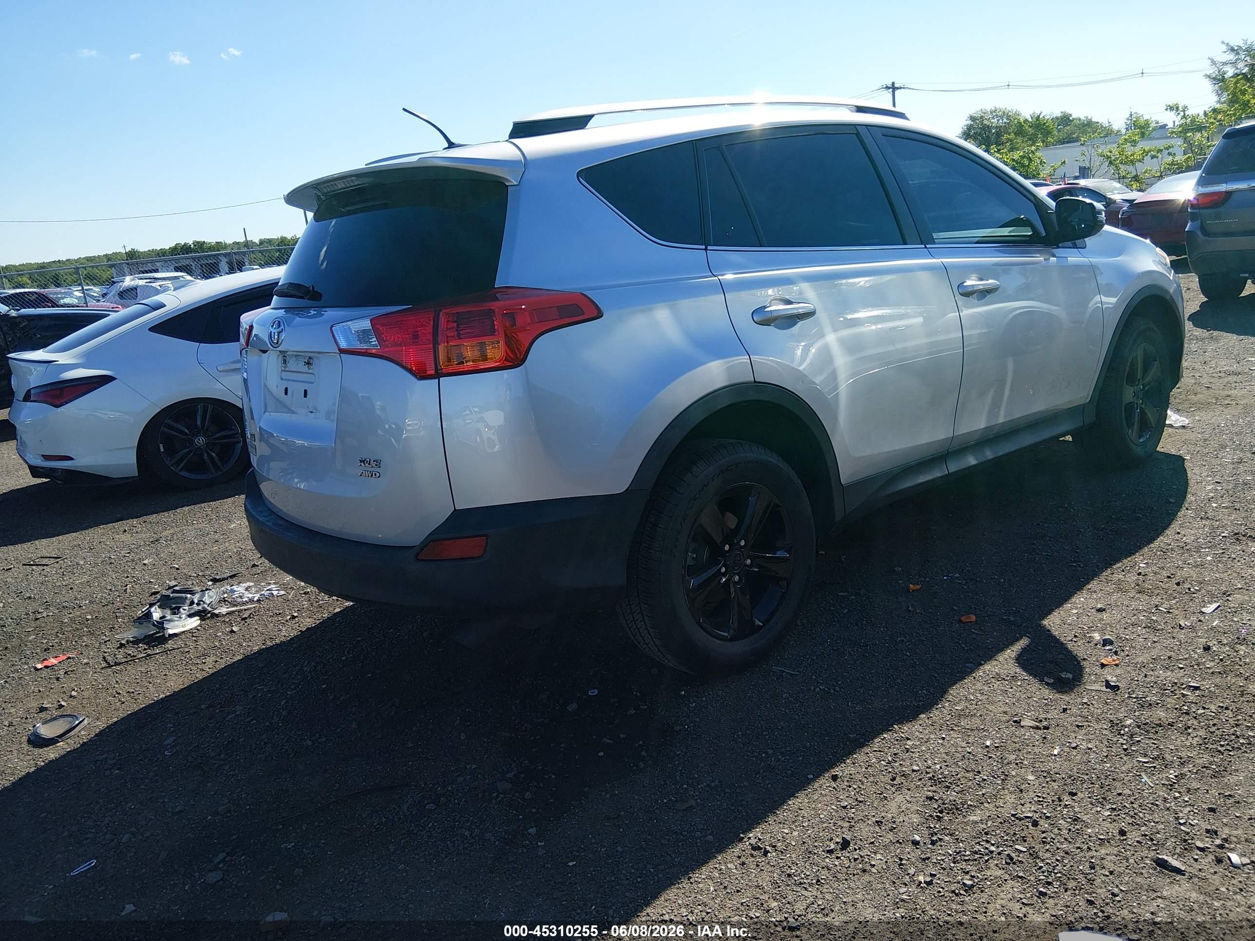 2014 Toyota Rav4 Xle Silver vin: 2T3RFREV1EW142164