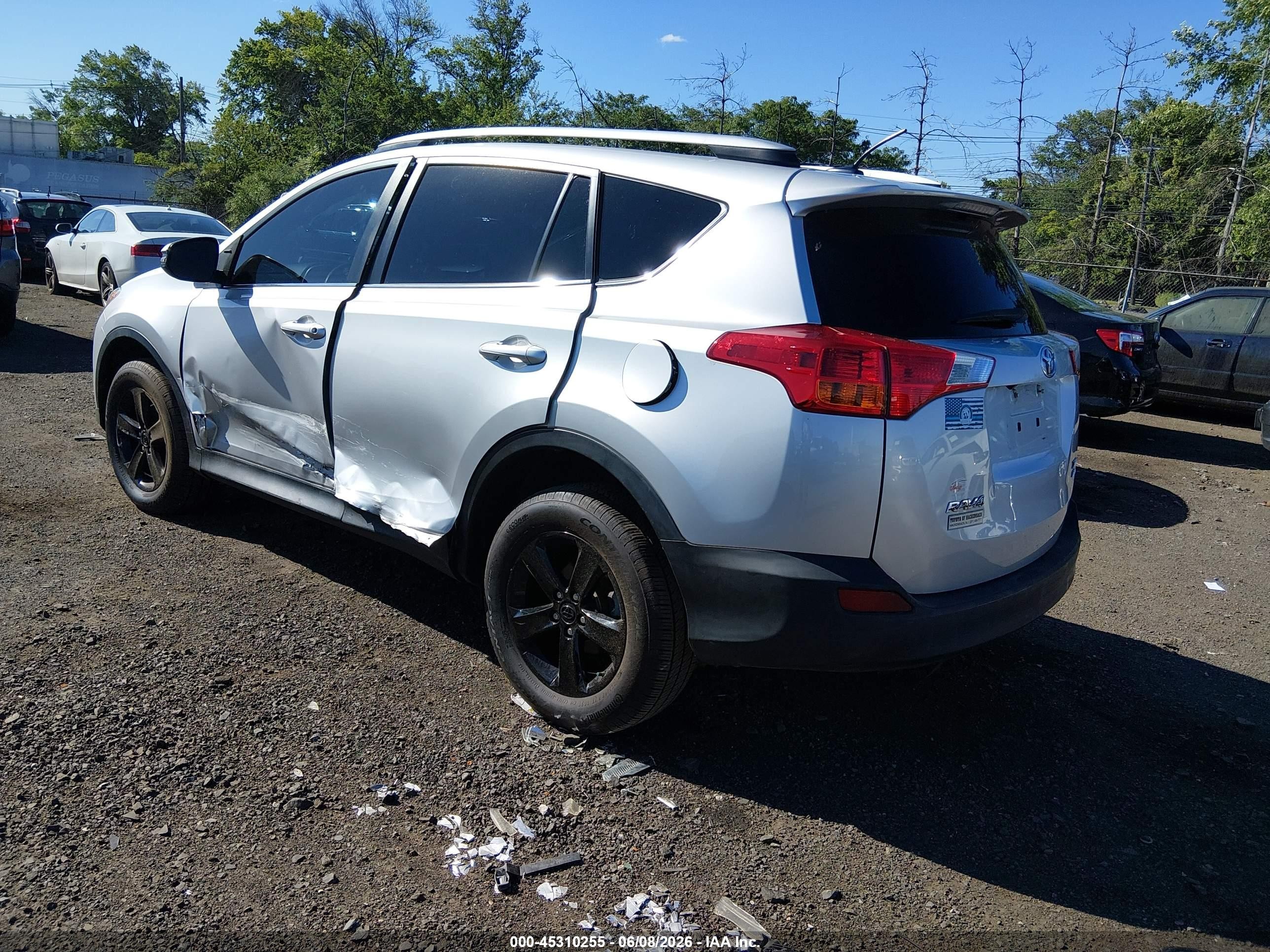 2014 Toyota Rav4 Xle Silver vin: 2T3RFREV1EW142164