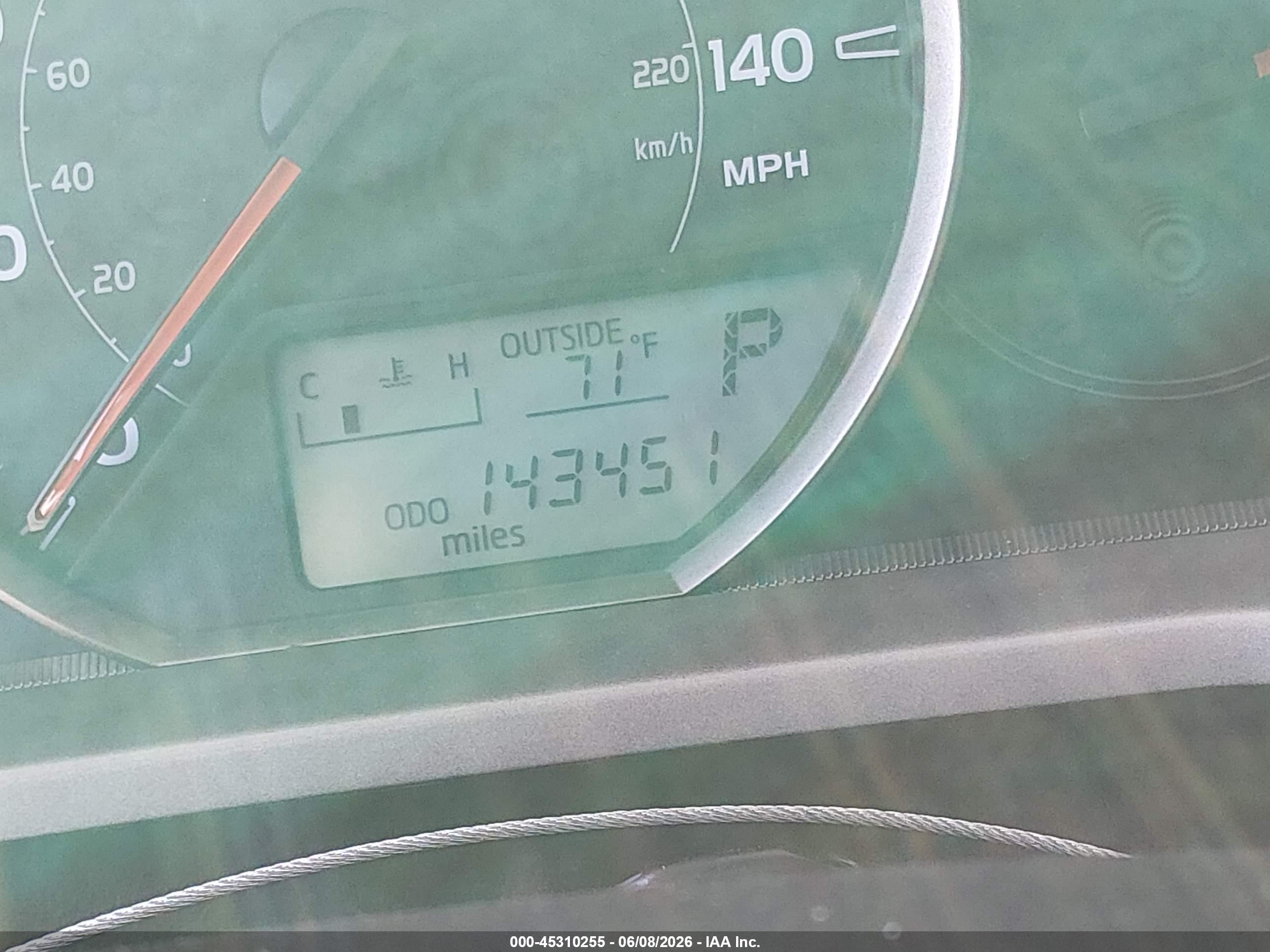 2014 Toyota Rav4 Xle Silver vin: 2T3RFREV1EW142164