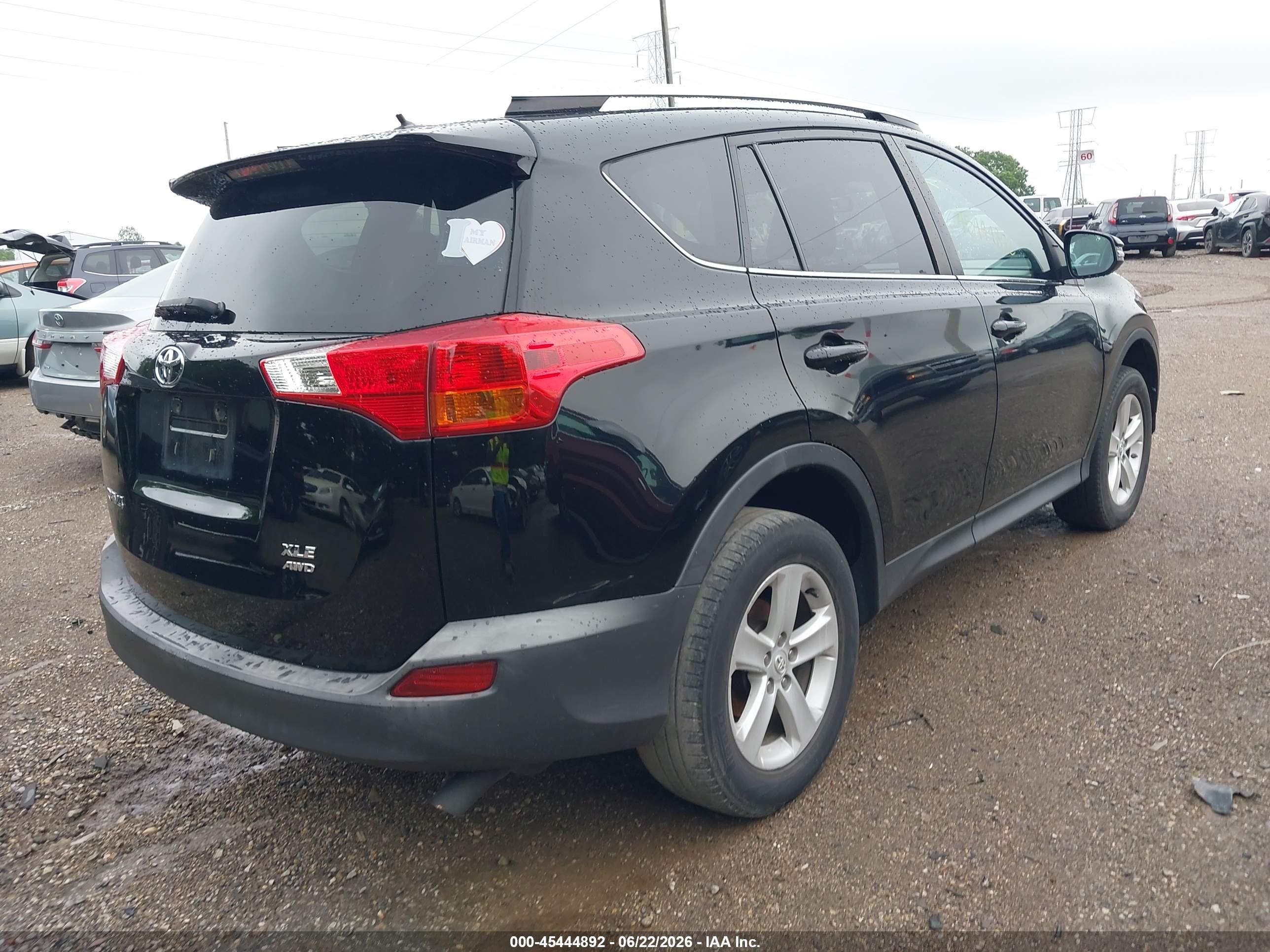 2014 Toyota Rav4 Xle Черный vin: 2T3RFREV1EW217073