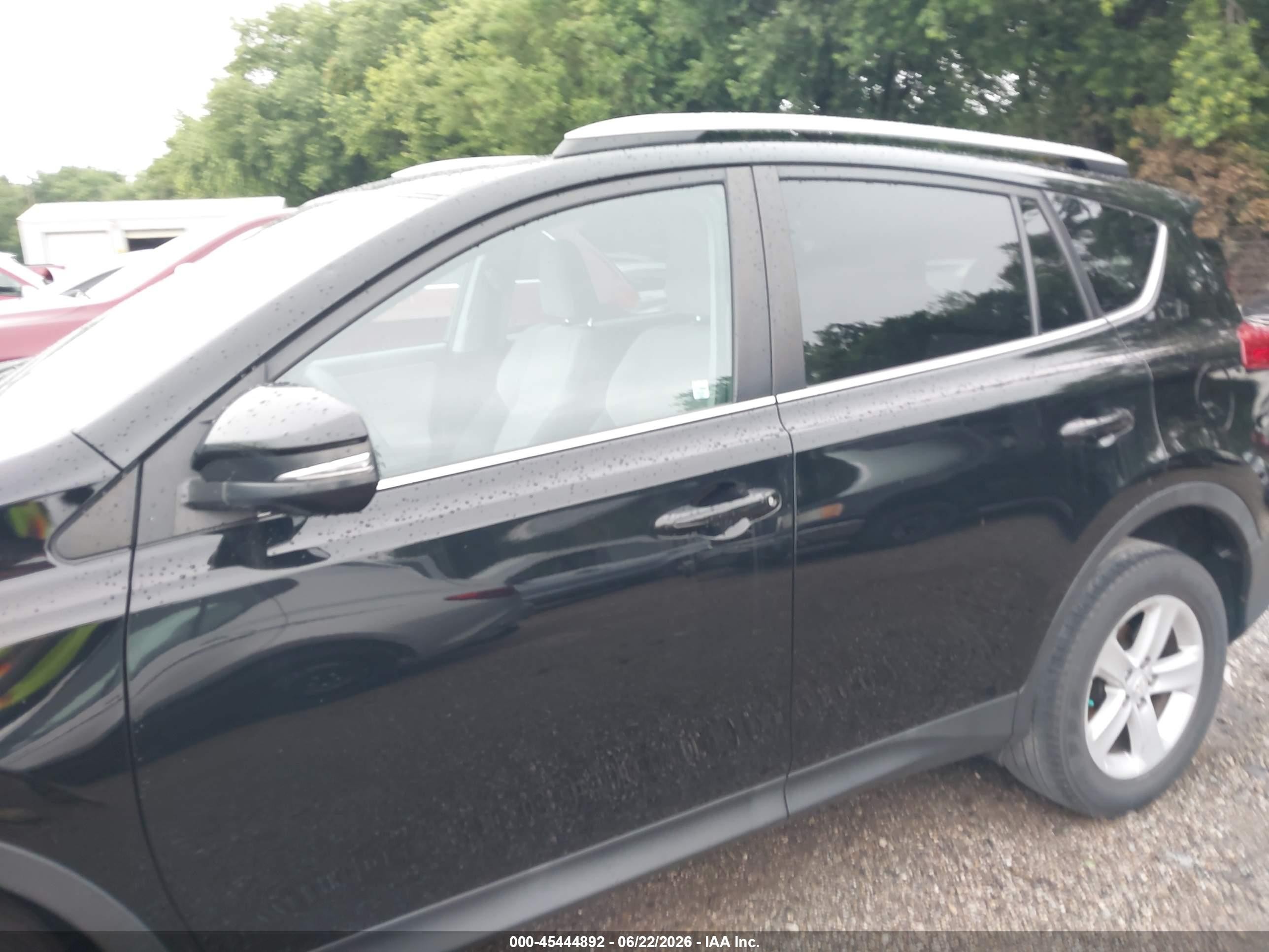 2014 Toyota Rav4 Xle Черный vin: 2T3RFREV1EW217073