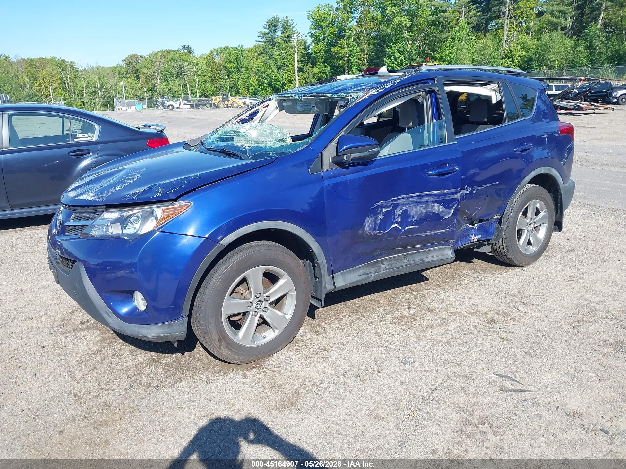 2015 Toyota Rav4 Xle Blue vin: 2T3RFREV1FW249524