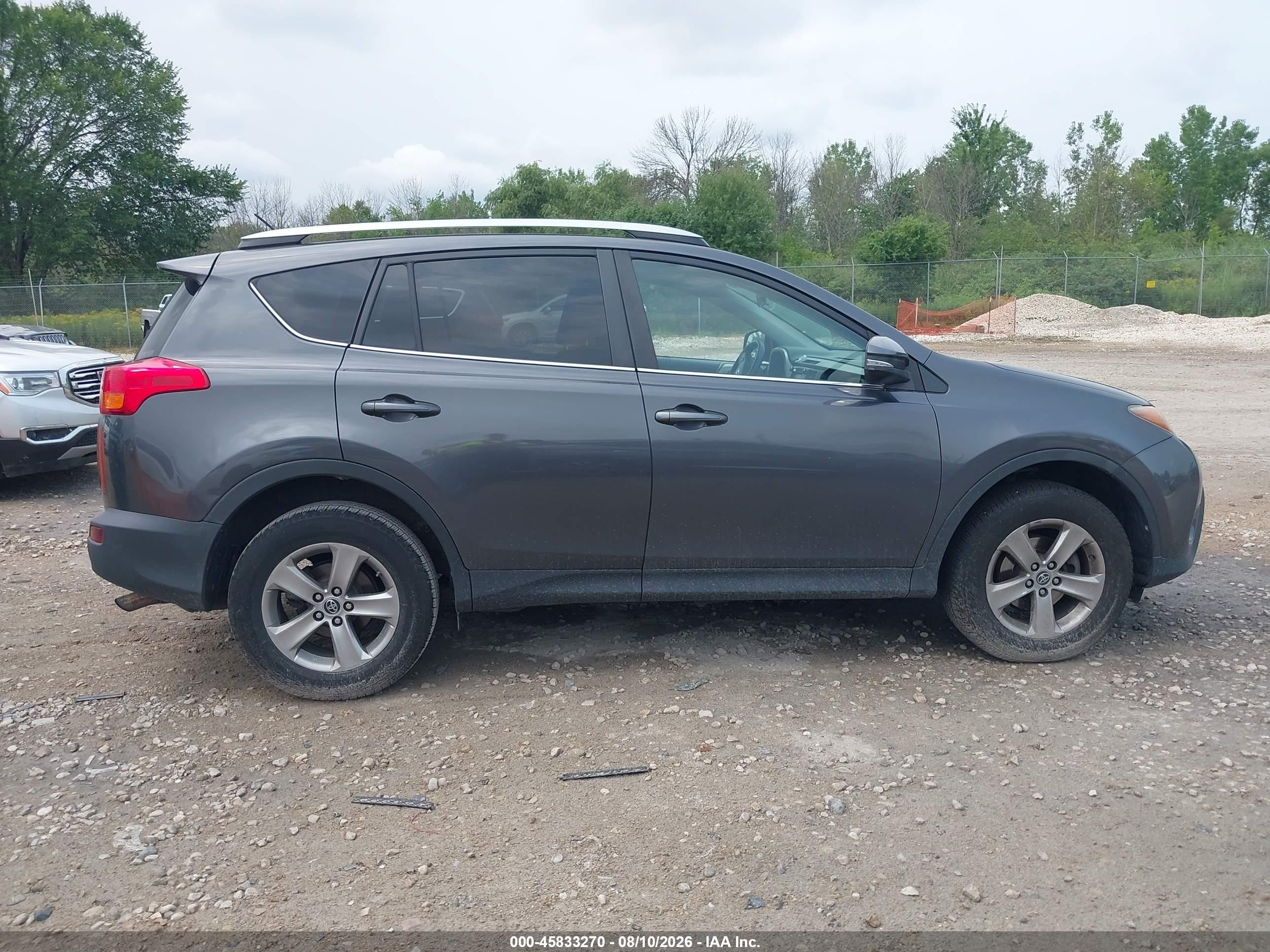 2015 Toyota Rav4 Xle Gray vin: 2T3RFREV1FW255677