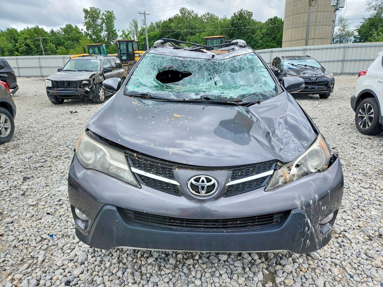 2015 Toyota Rav4 Xle Серый vin: 2T3RFREV1FW256277