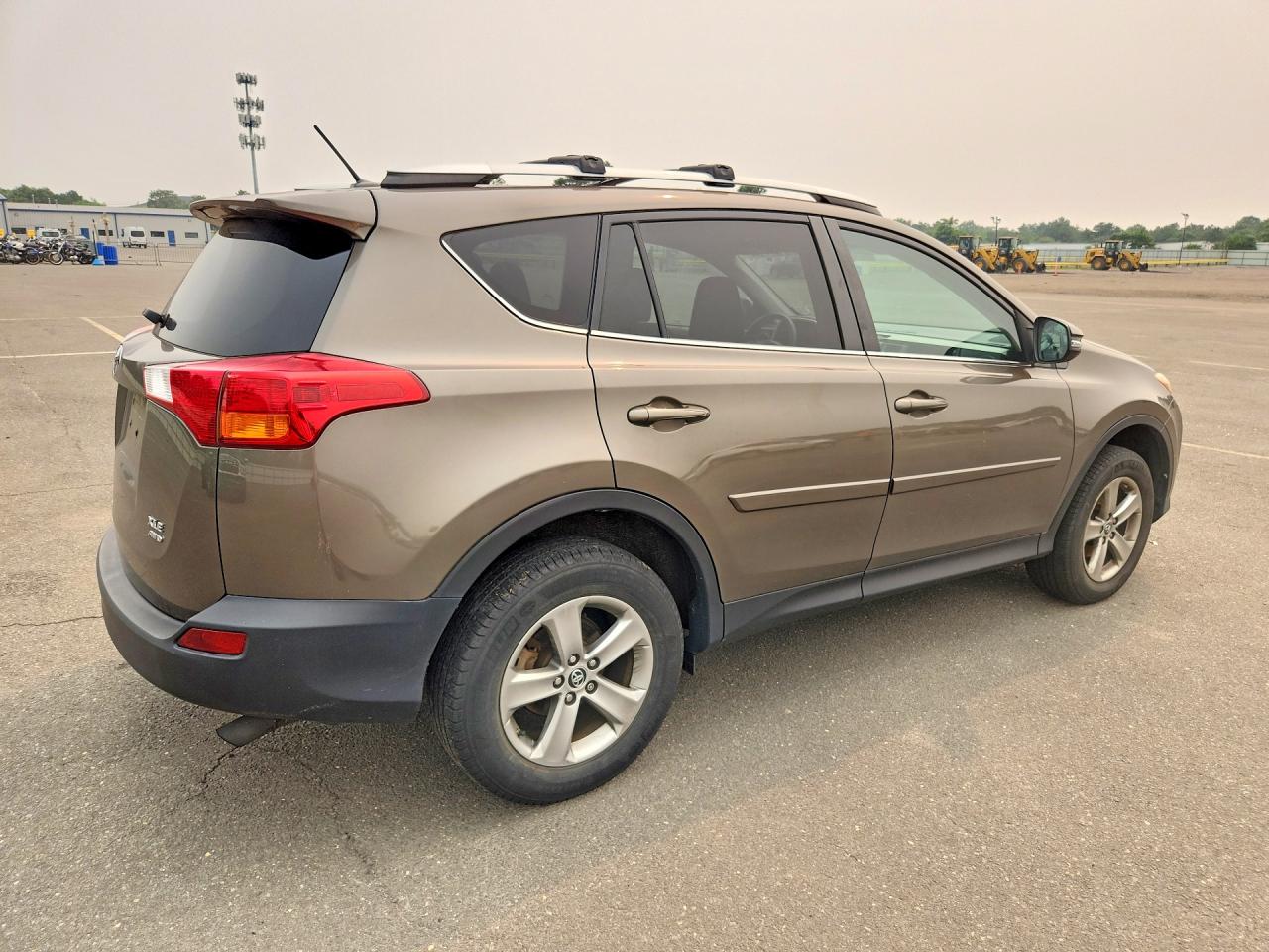 2015 Toyota Rav4 Xle Gray vin: 2T3RFREV1FW262113