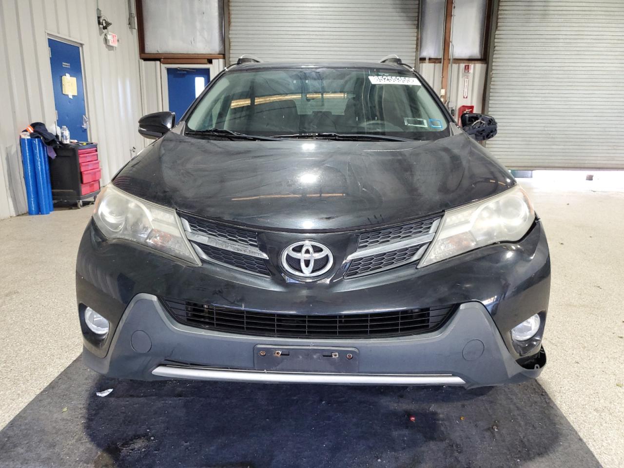 2015 Toyota Rav4 Xle Черный vin: 2T3RFREV1FW326571