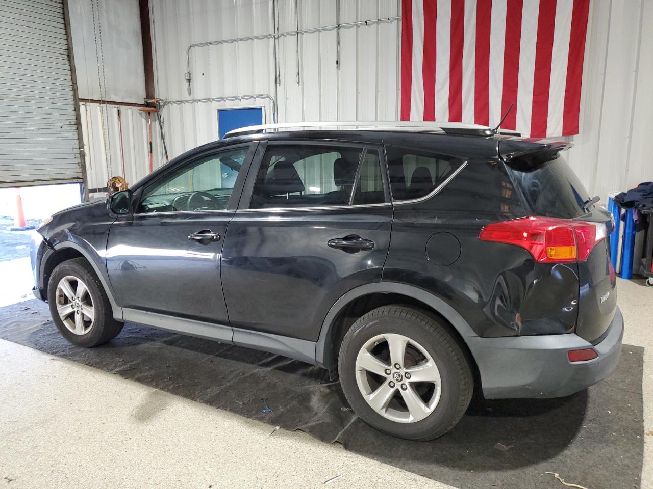 2015 Toyota Rav4 Xle Черный vin: 2T3RFREV1FW326571