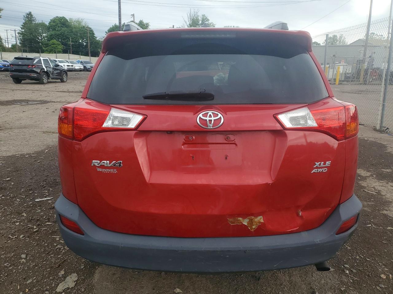 2015 Toyota Rav4 Xle Red vin: 2T3RFREV1FW348764