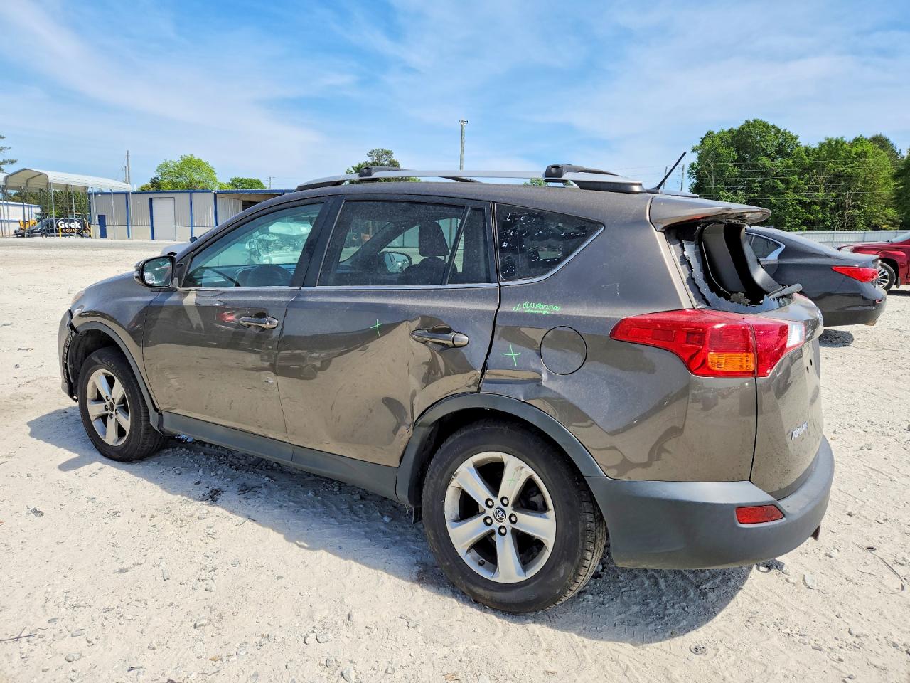 2015 Toyota Rav4 Xle Brown vin: 2T3RFREV1FW375365