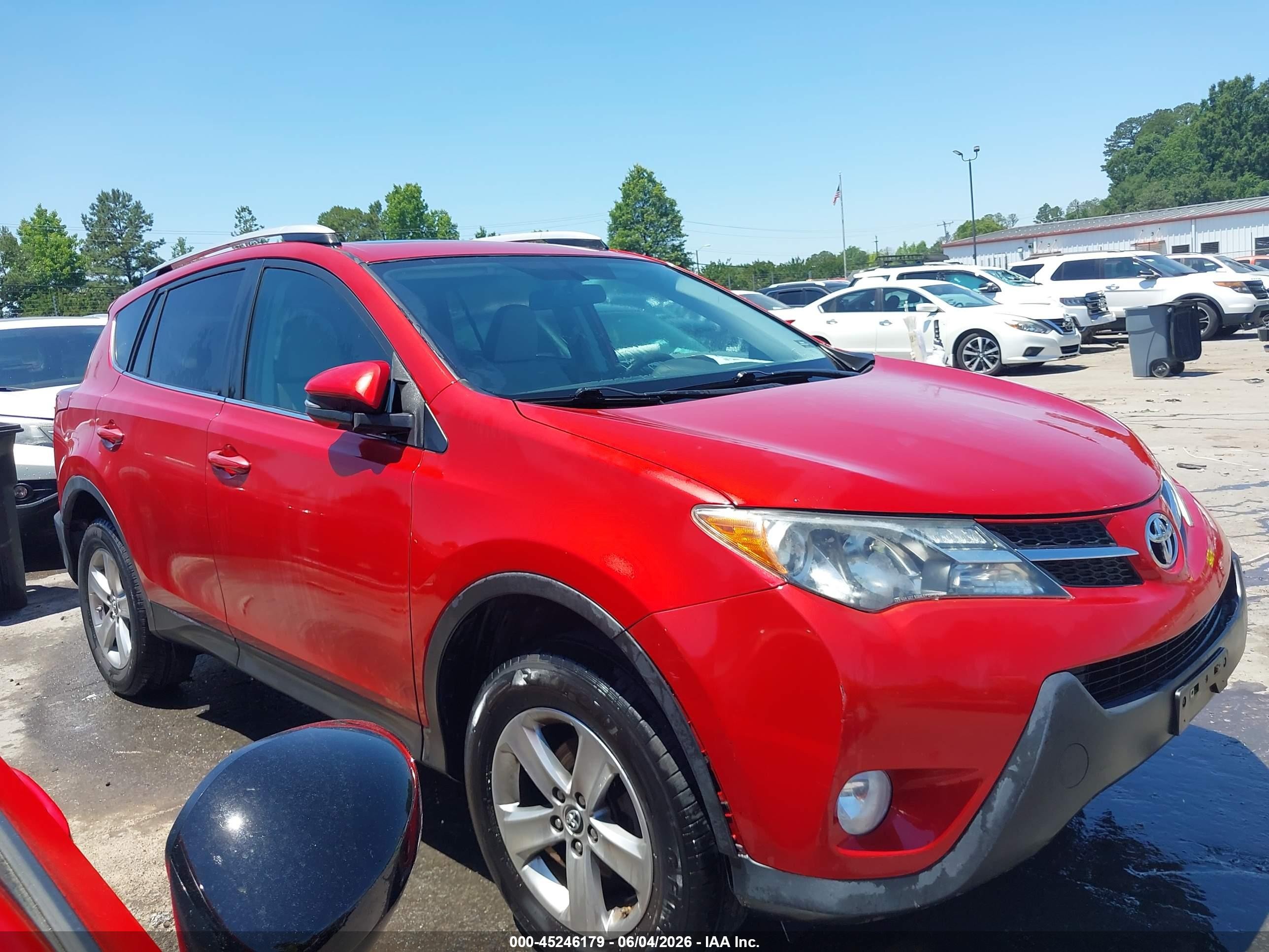 2015 Toyota Rav4 Xle Red vin: 2T3RFREV1FW376368