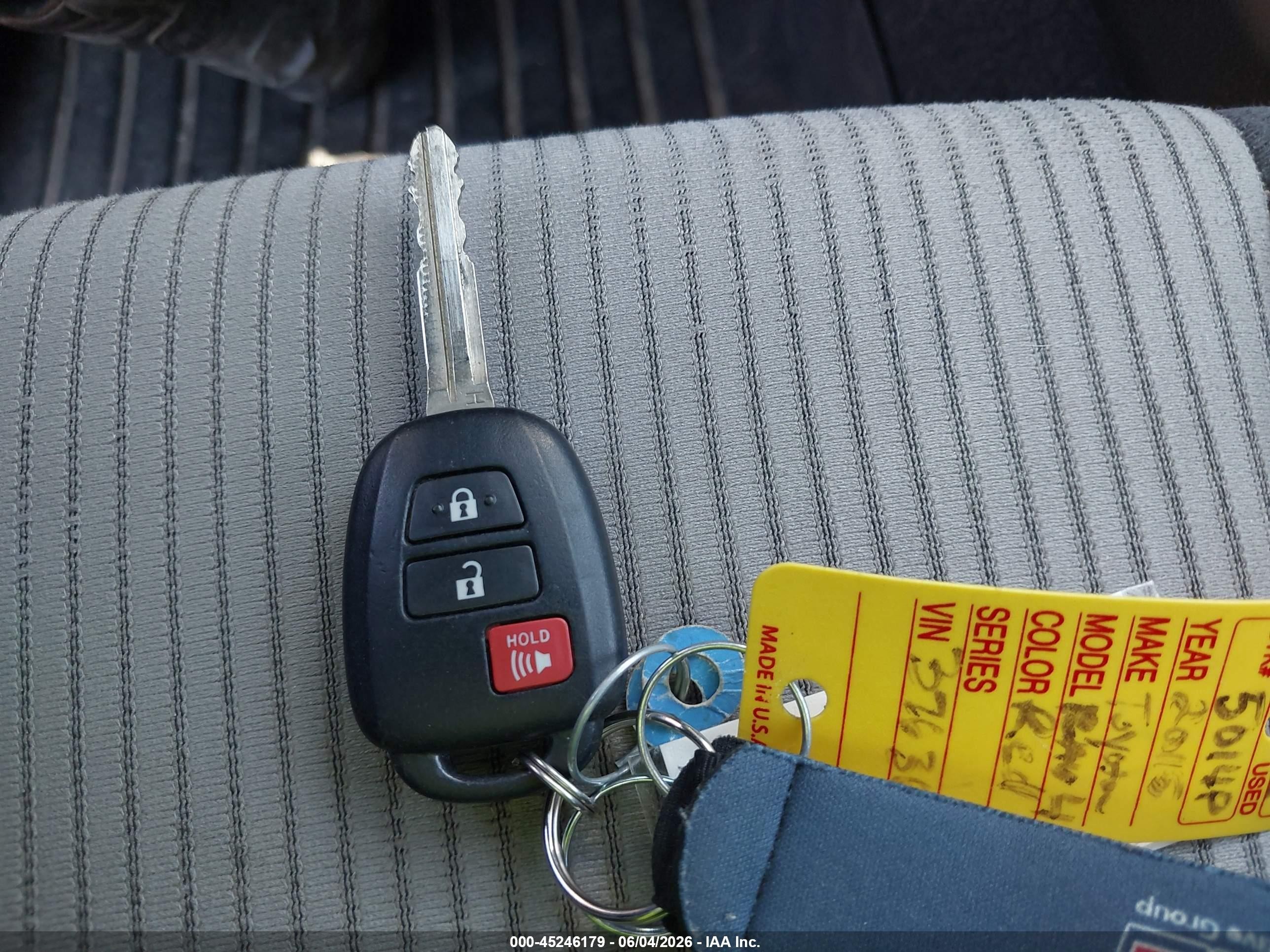 2015 Toyota Rav4 Xle Red vin: 2T3RFREV1FW376368