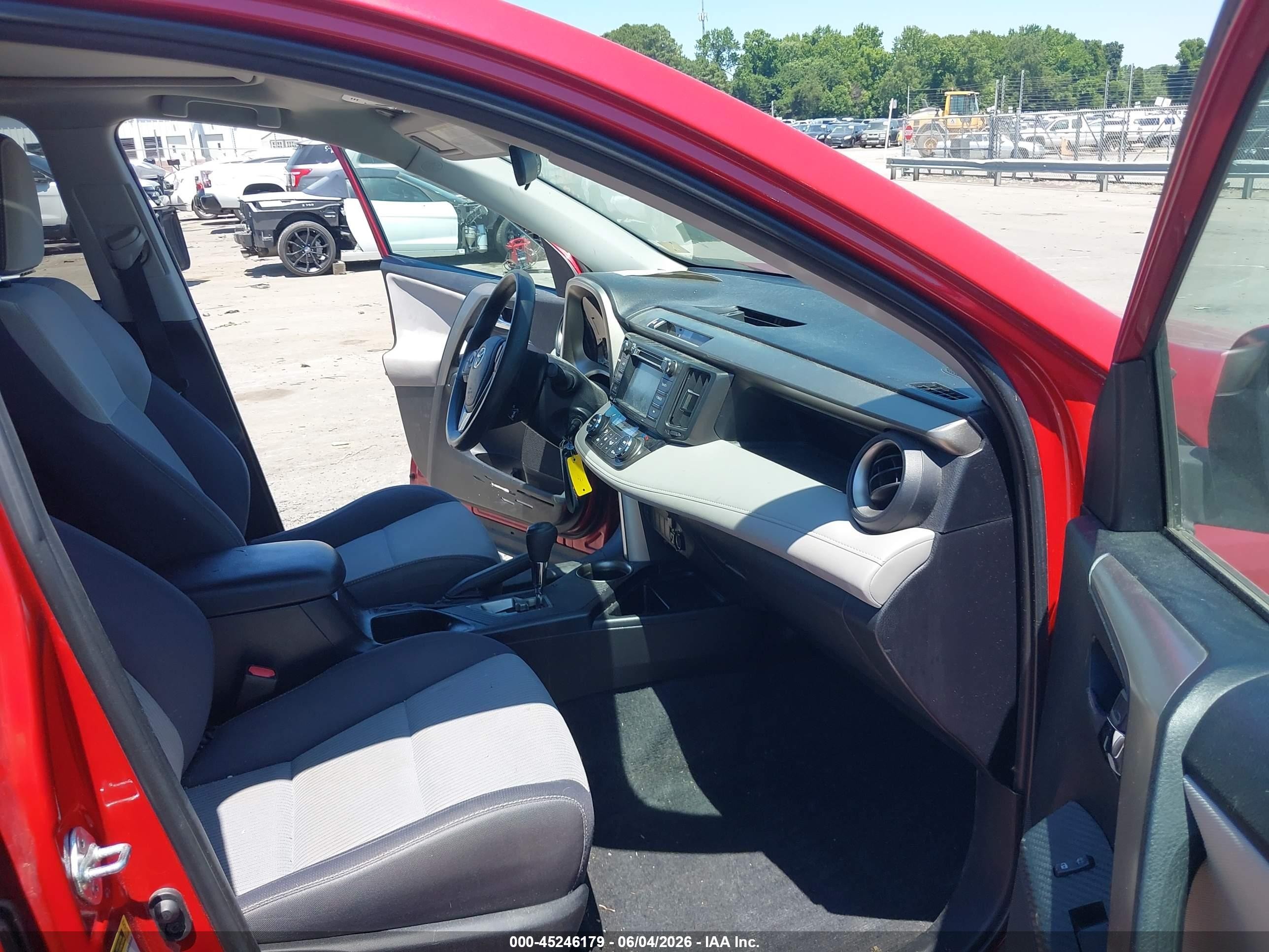2015 Toyota Rav4 Xle Red vin: 2T3RFREV1FW376368