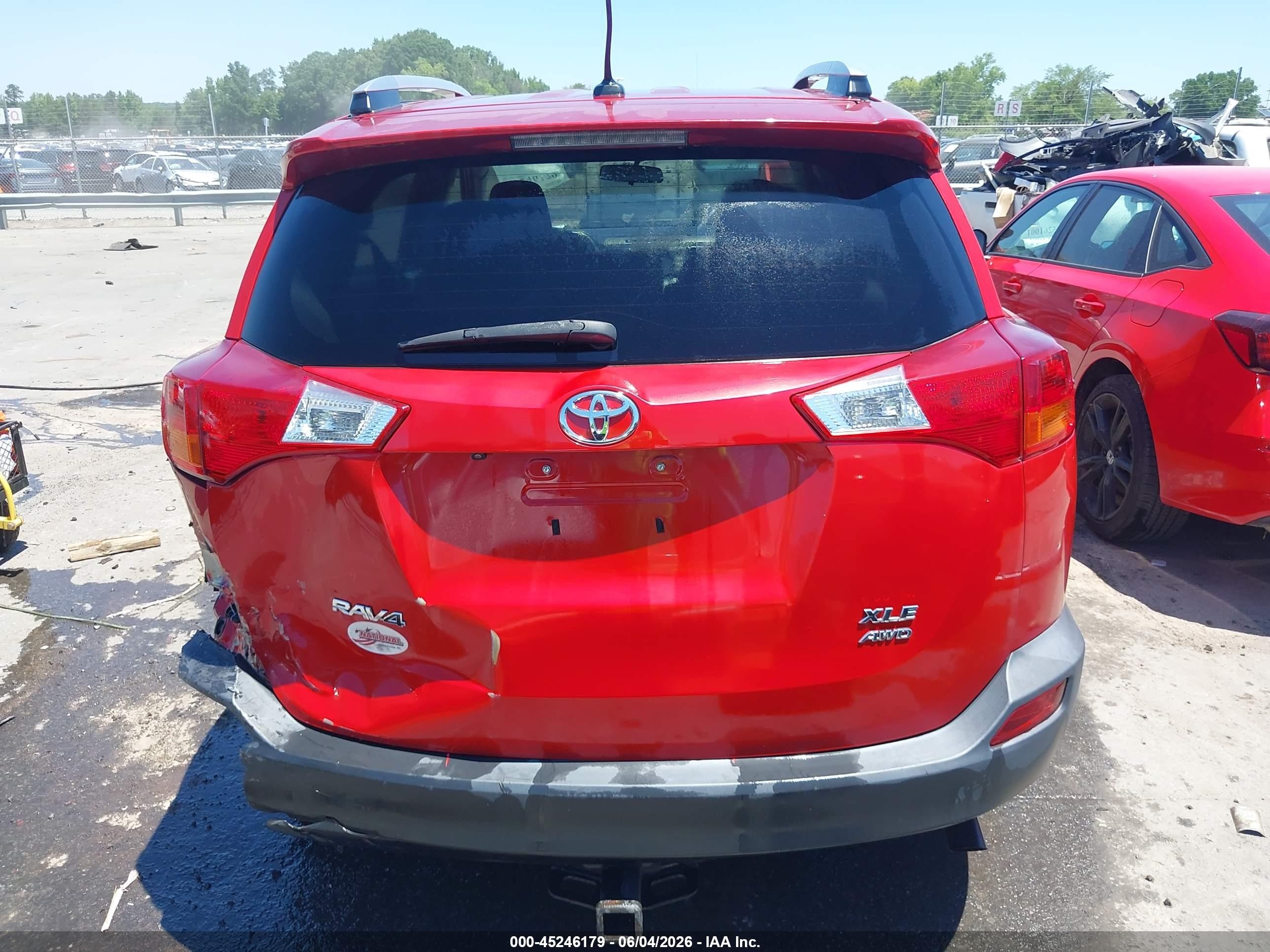 2015 Toyota Rav4 Xle Red vin: 2T3RFREV1FW376368