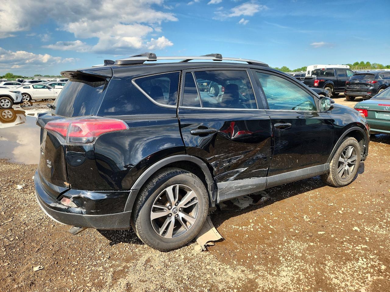 2016 Toyota Rav4 Xle Black vin: 2T3RFREV1GW419379