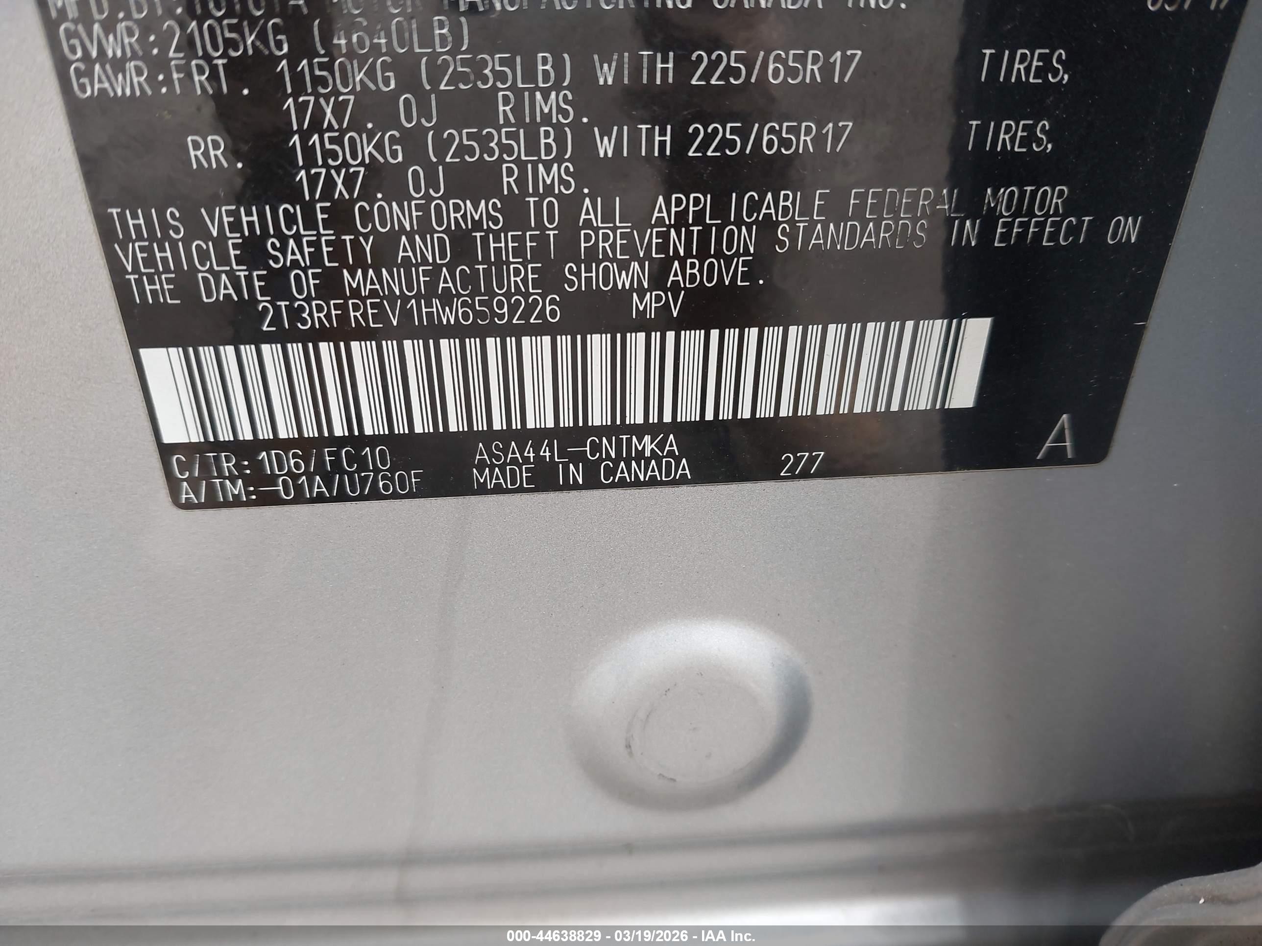 2017 Toyota Rav4 Xle Silver vin: 2T3RFREV1HW659226