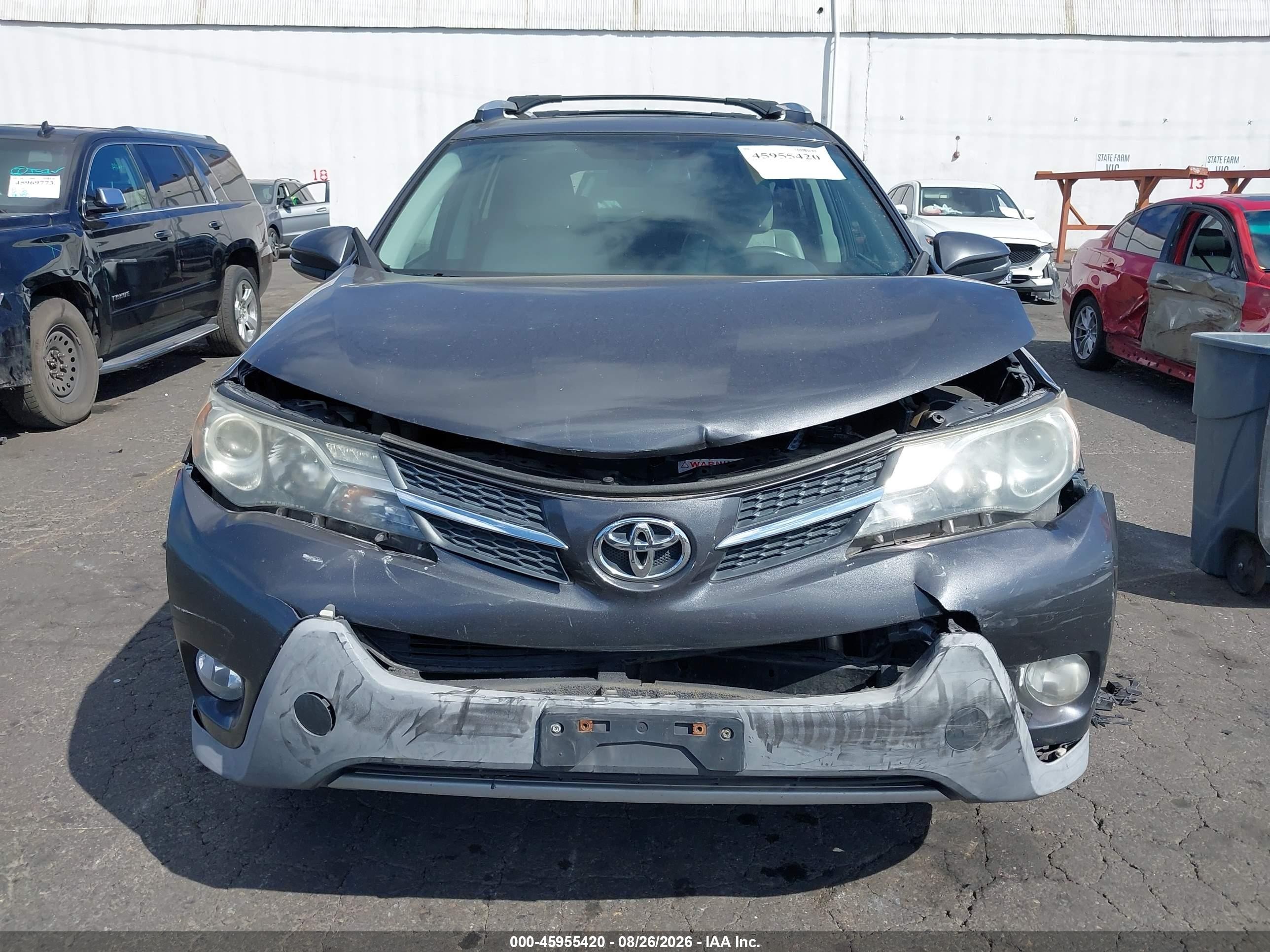 2013 Toyota Rav4 Xle Серый vin: 2T3RFREV2DW026700