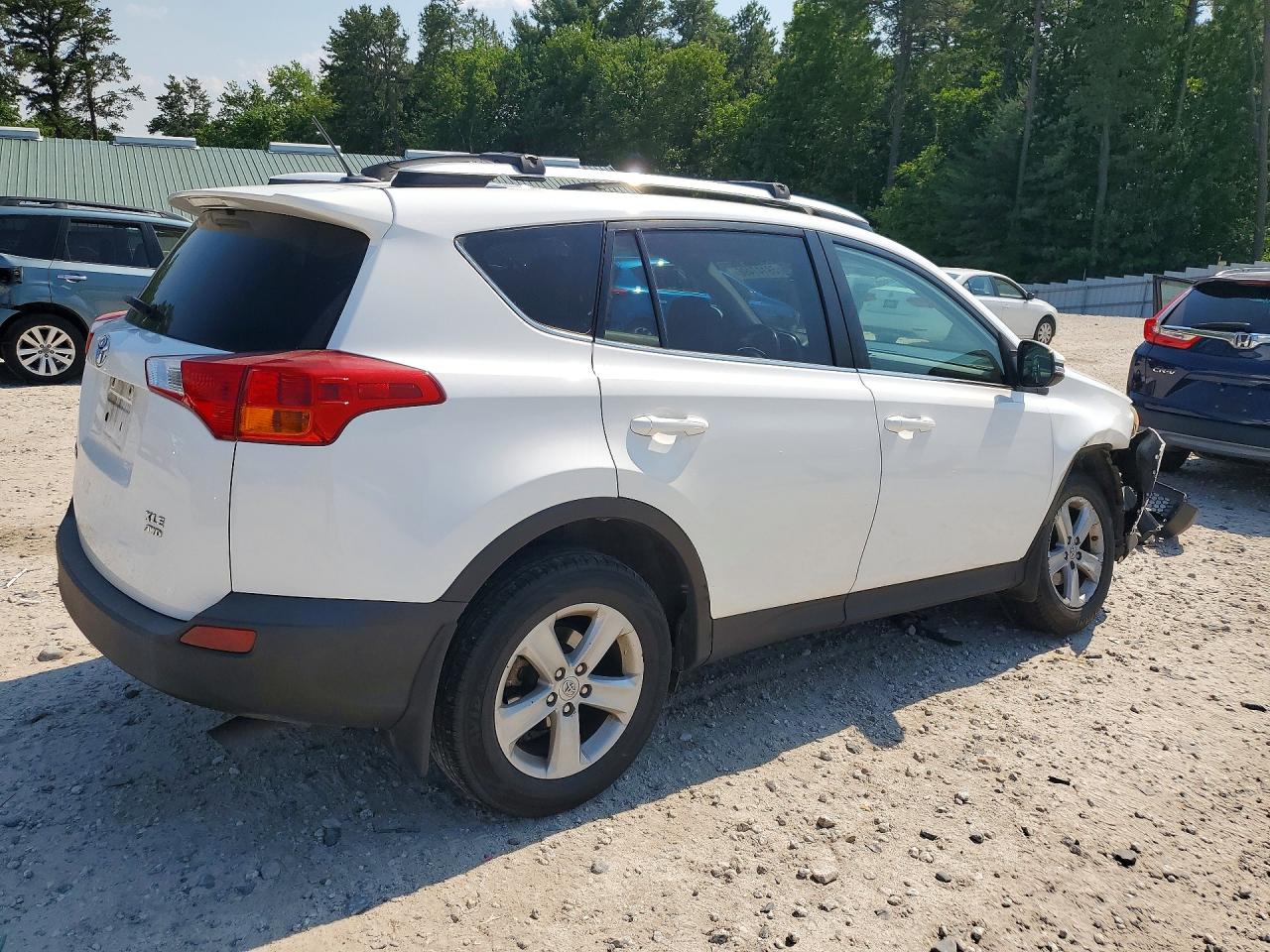 2013 Toyota Rav4 Xle White vin: 2T3RFREV2DW058191