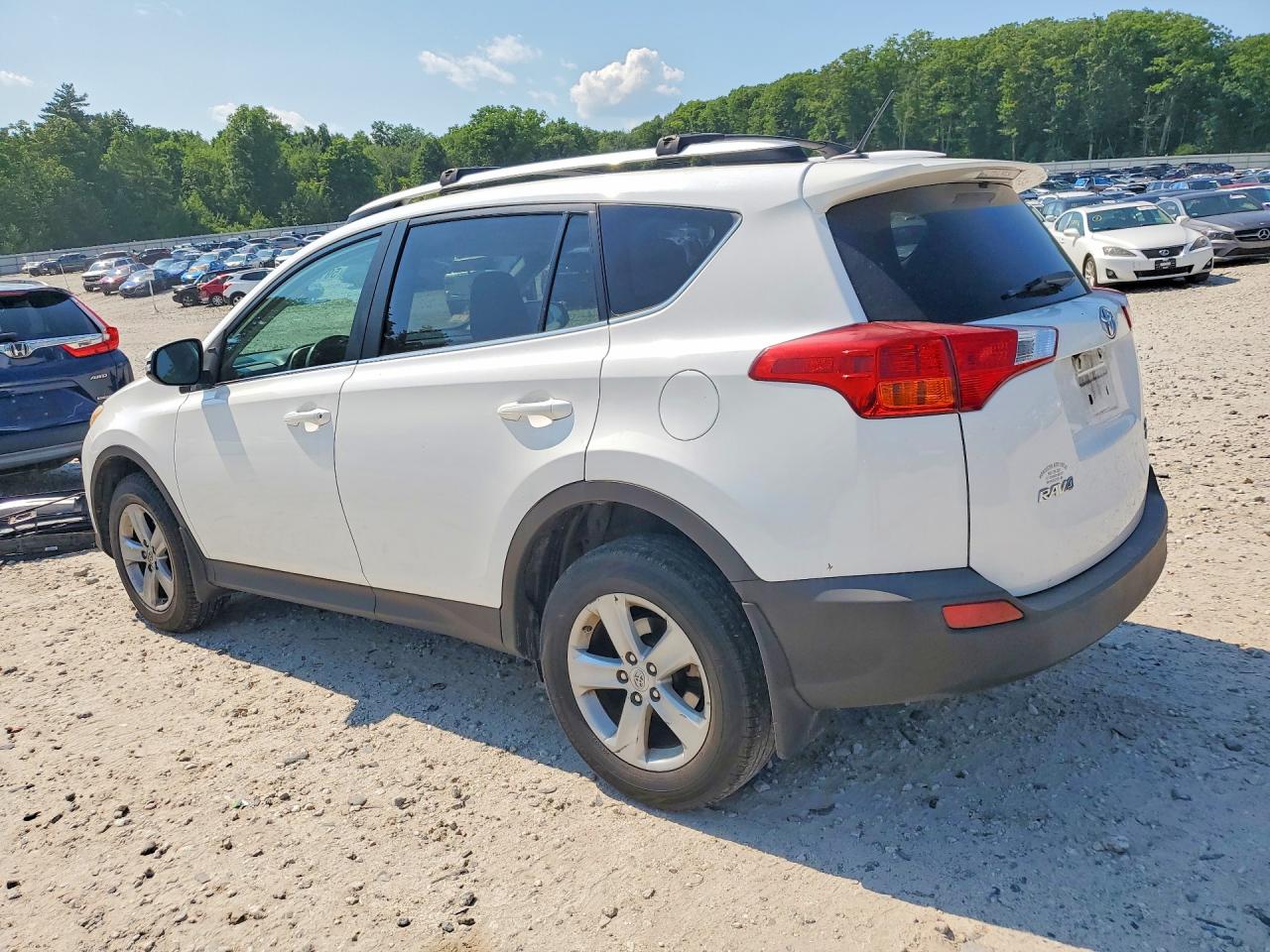 2013 Toyota Rav4 Xle White vin: 2T3RFREV2DW058191
