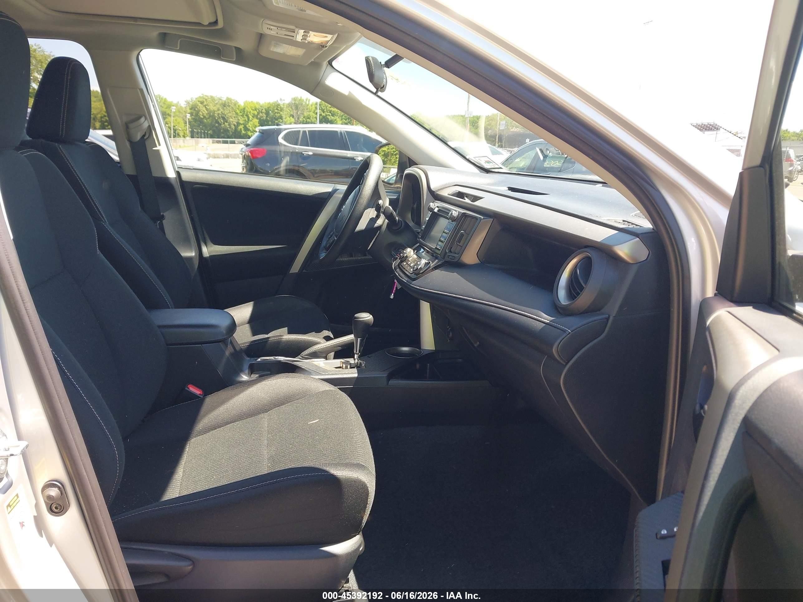 2013 Toyota Rav4 Xle Silver vin: 2T3RFREV2DW067053