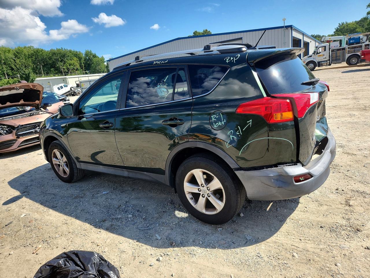 2013 Toyota Rav4 Xle Green vin: 2T3RFREV2DW081440