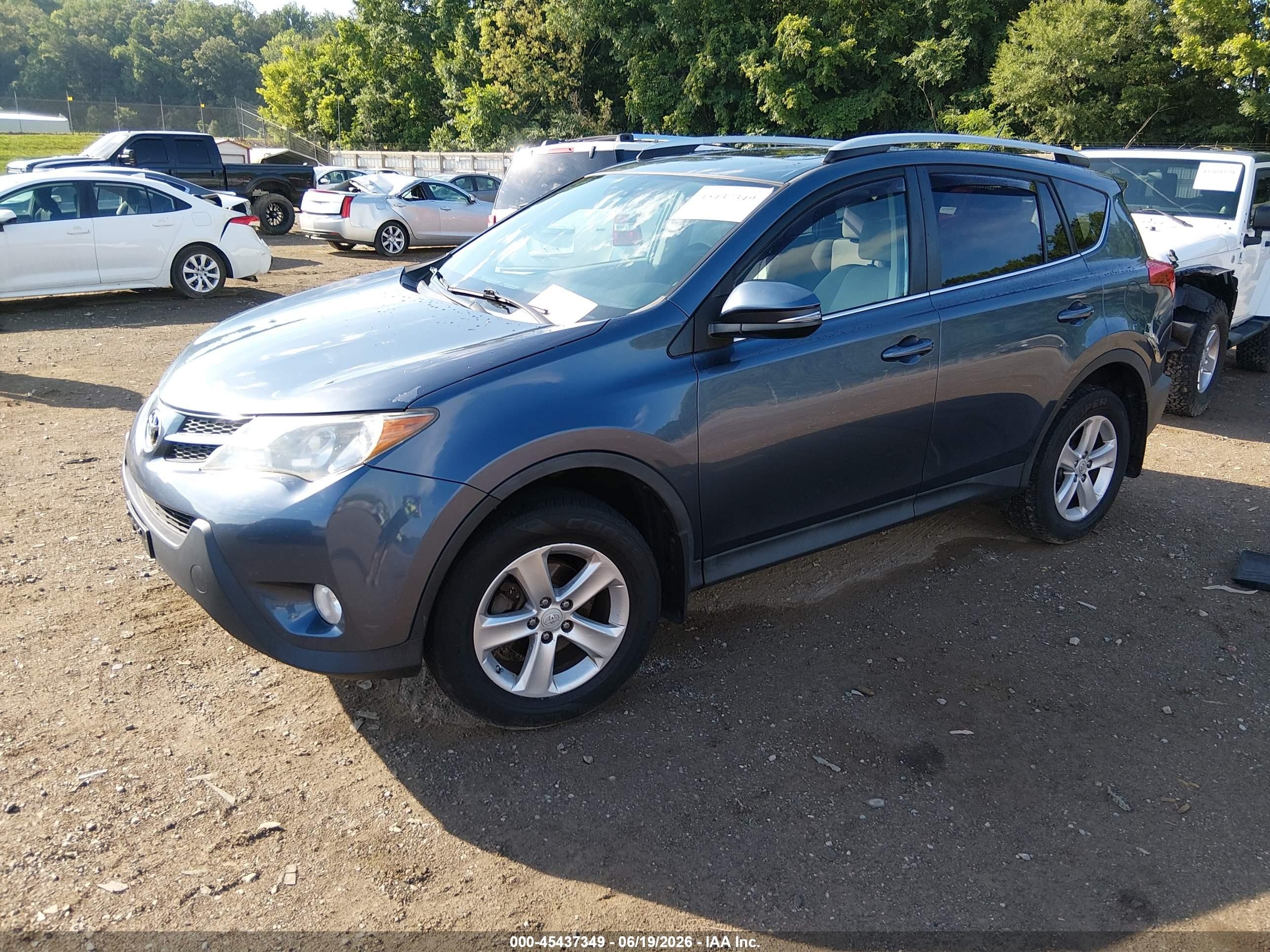 2013 Toyota Rav4 Xle Blue vin: 2T3RFREV2DW123329