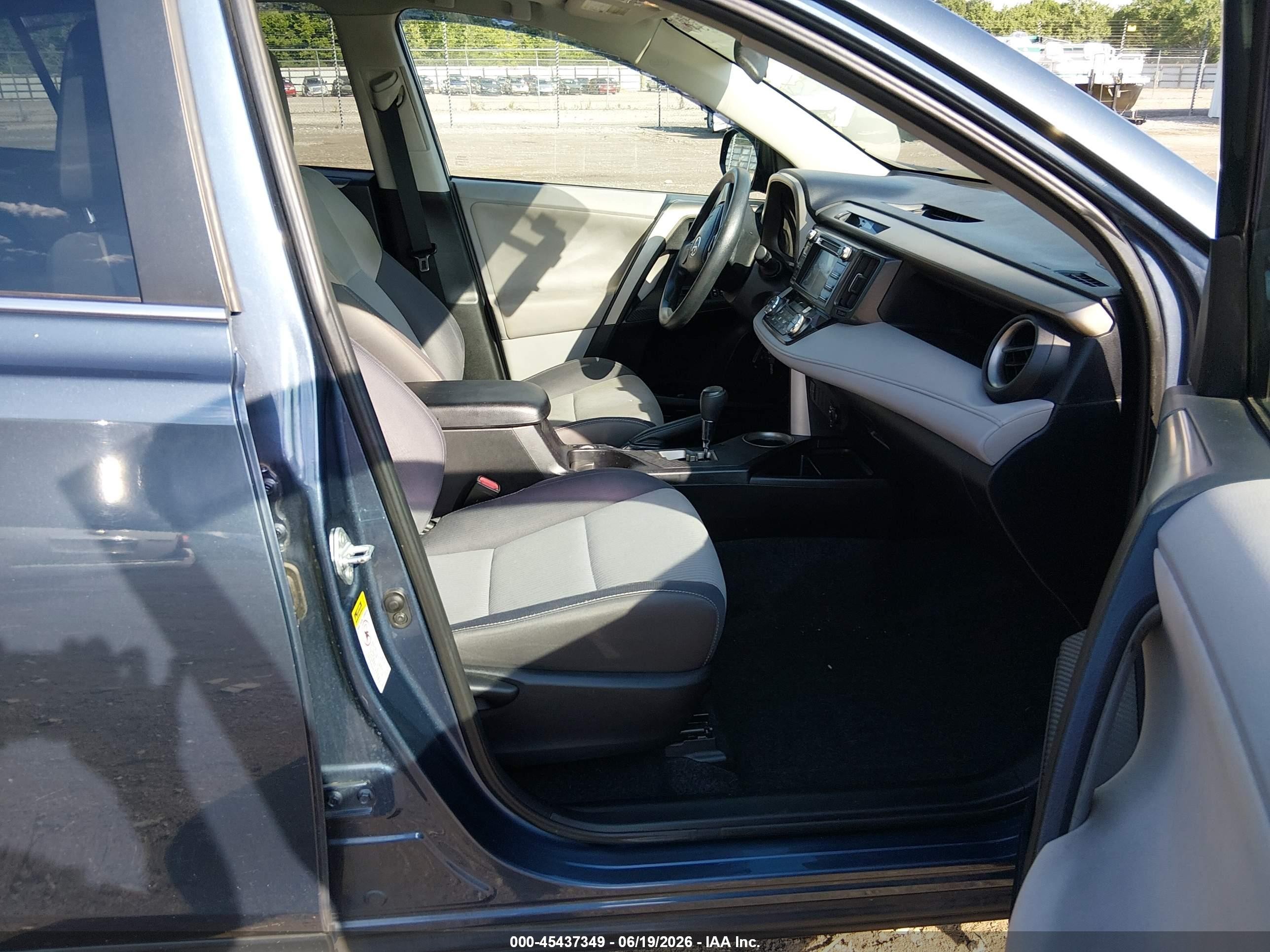 2013 Toyota Rav4 Xle Blue vin: 2T3RFREV2DW123329
