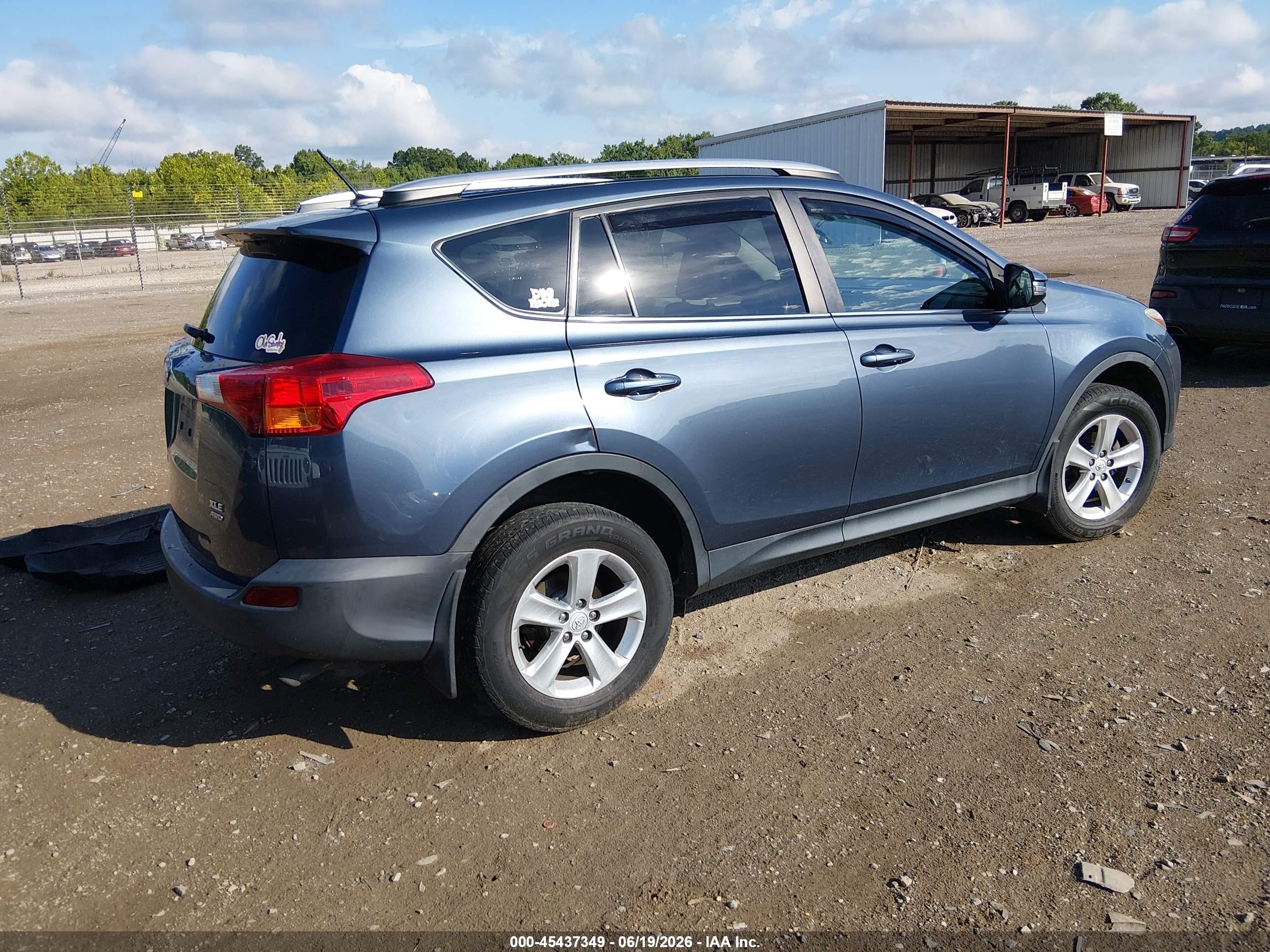 2013 Toyota Rav4 Xle Blue vin: 2T3RFREV2DW123329