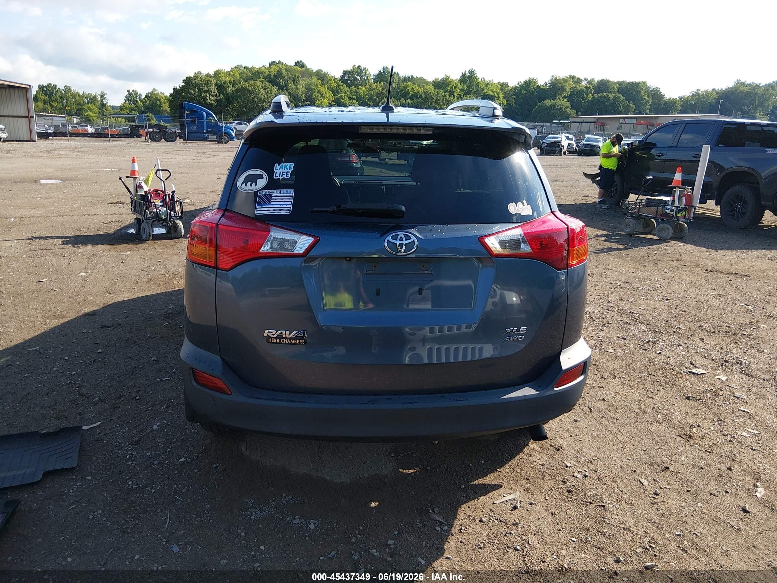 2013 Toyota Rav4 Xle Blue vin: 2T3RFREV2DW123329