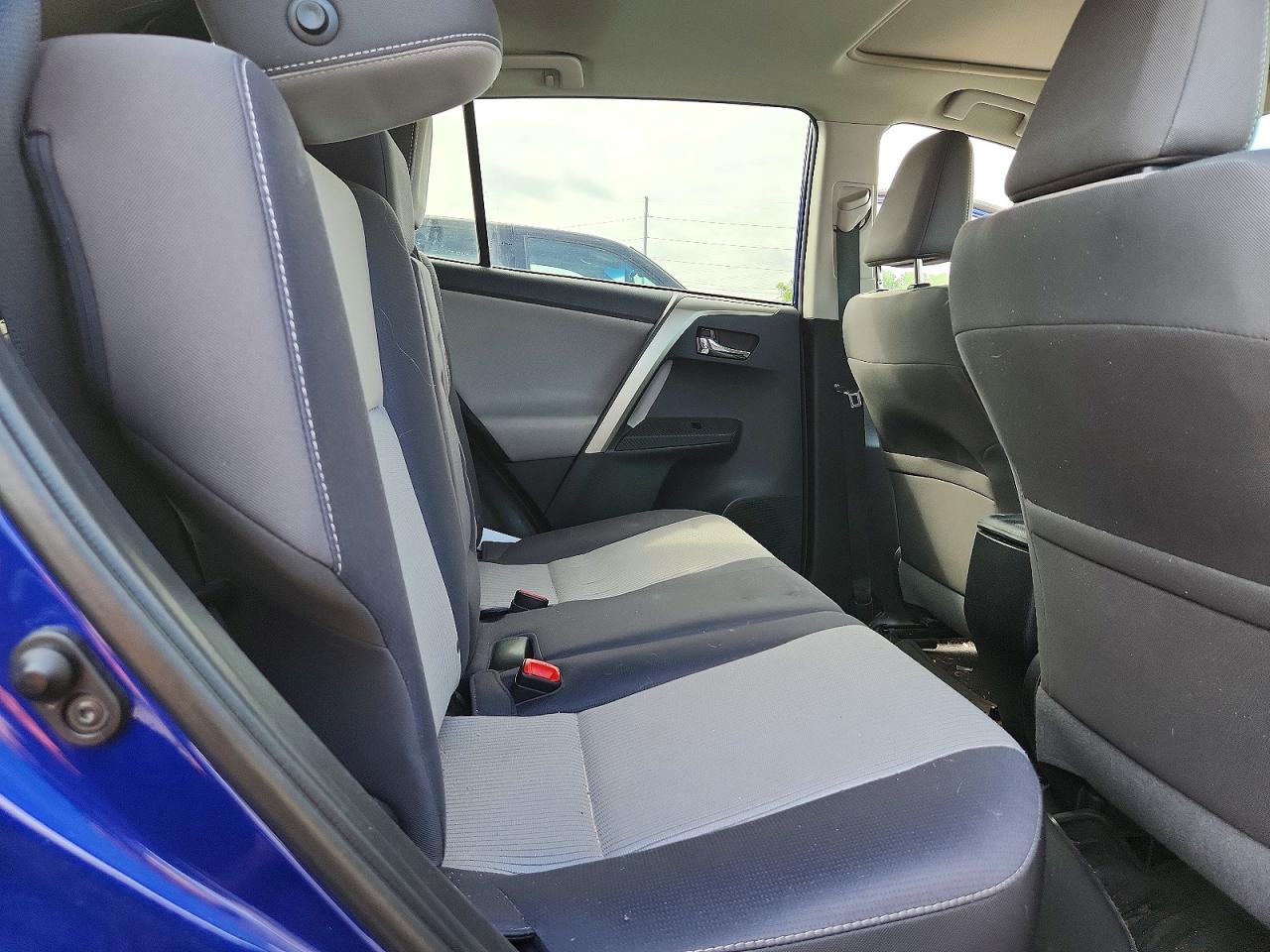 2014 Toyota Rav4 Xle Blue vin: 2T3RFREV2EW129200