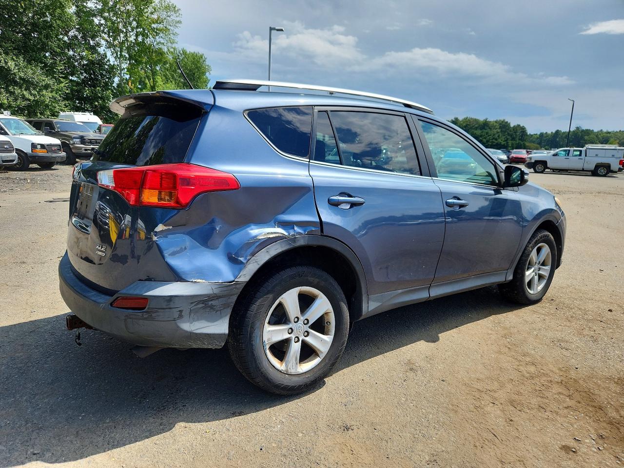 2014 Toyota Rav4 Xle Blue vin: 2T3RFREV2EW151682