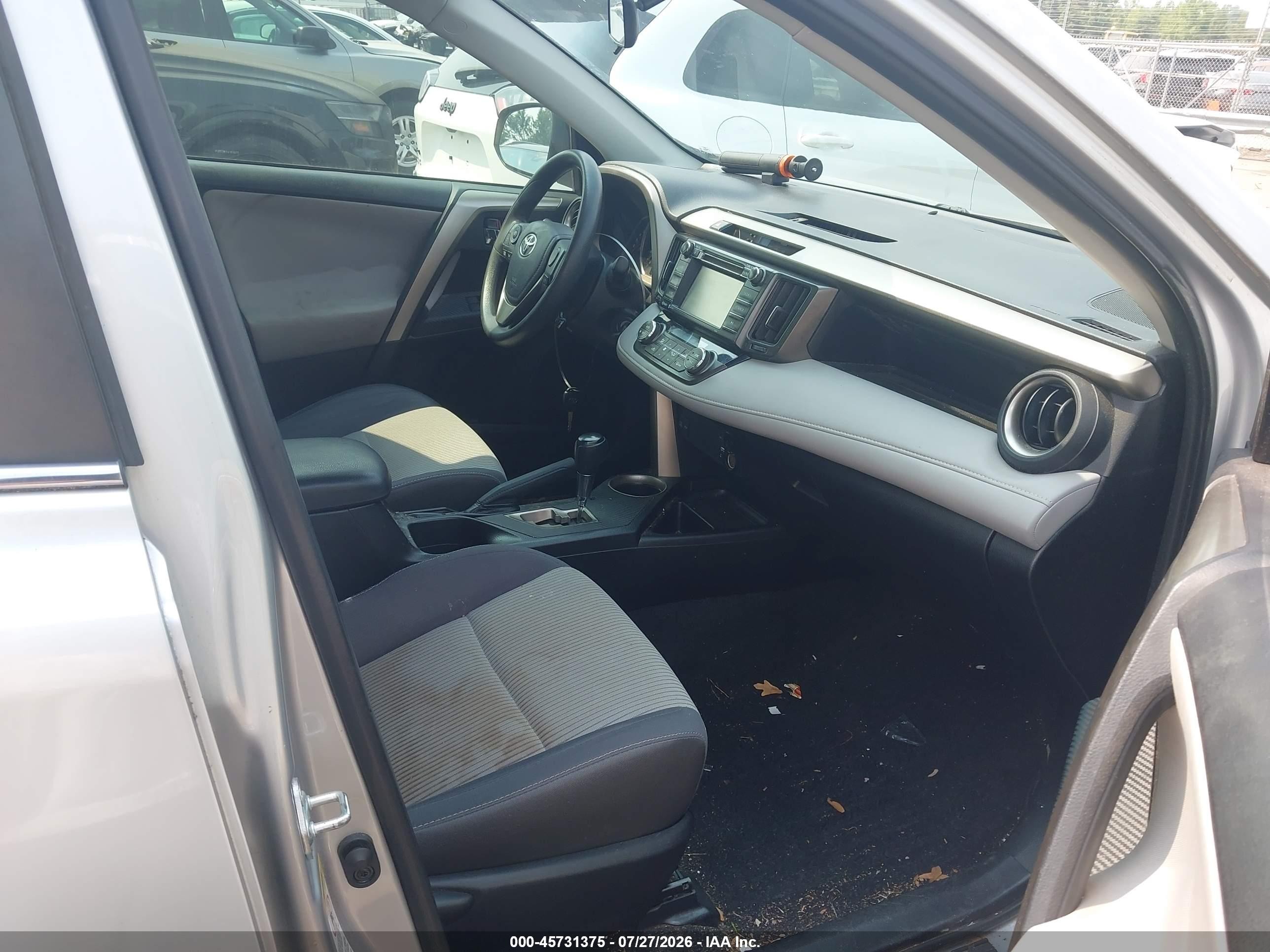 2014 Toyota Rav4 Xle Silver vin: 2T3RFREV2EW158678