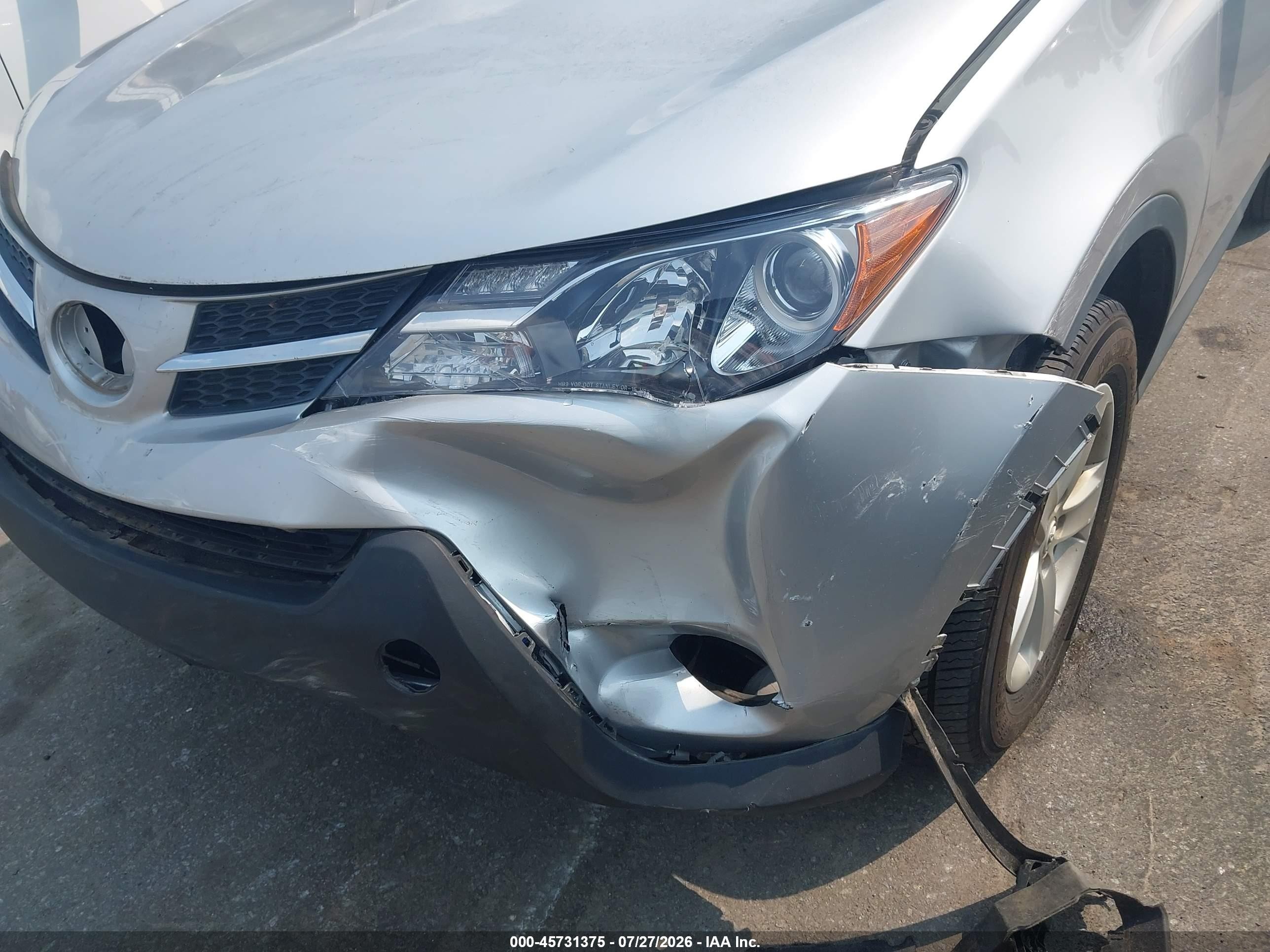 2014 Toyota Rav4 Xle Silver vin: 2T3RFREV2EW158678